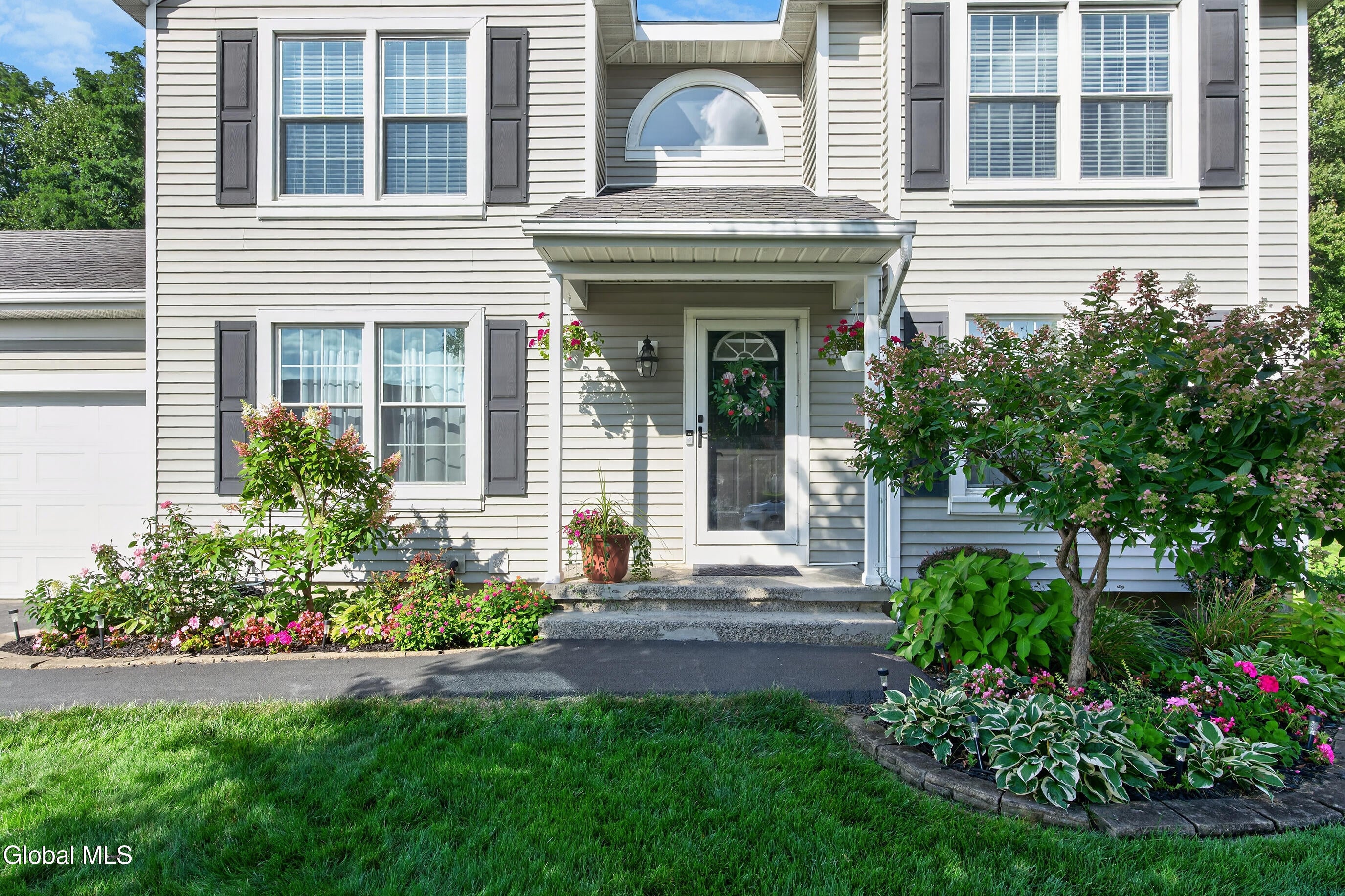 25 Erie Drive