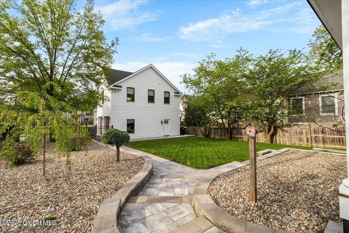 139 Grand Avenue, Saratoga Springs, New York image 39