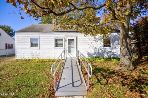 Photo of 13 Hawley Avenue, Albany, NY 12205 (MLS # 202613313)