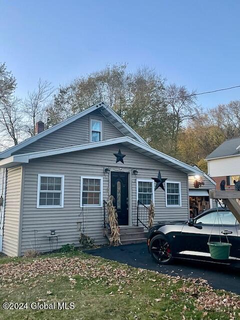 21 Dodge Street, Wynantskill, New York image 2