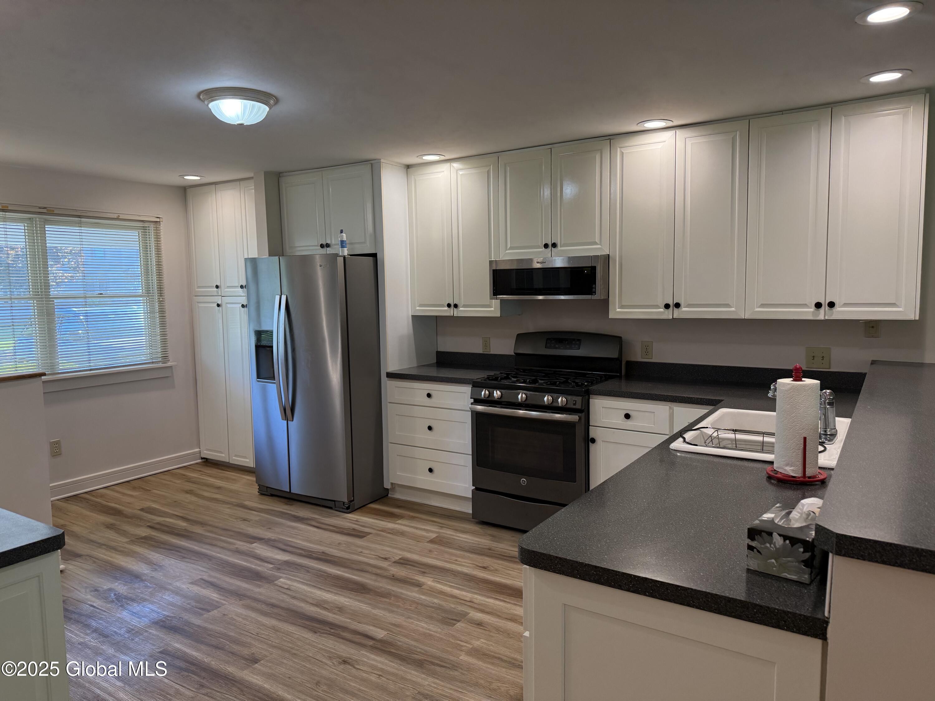 12 Graves Street, Glens Falls, New York image 5