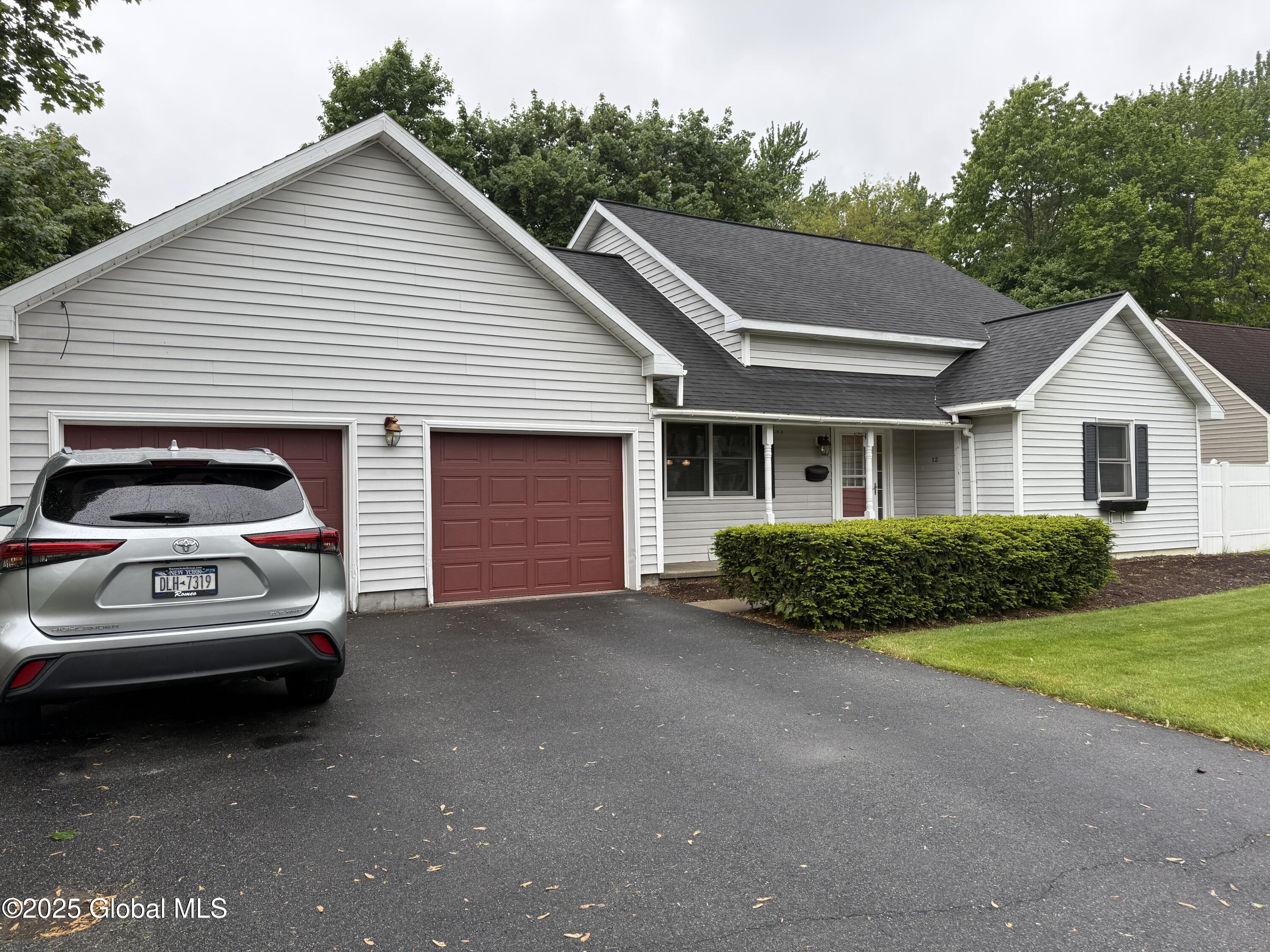 12 Graves Street, Glens Falls, New York image 37
