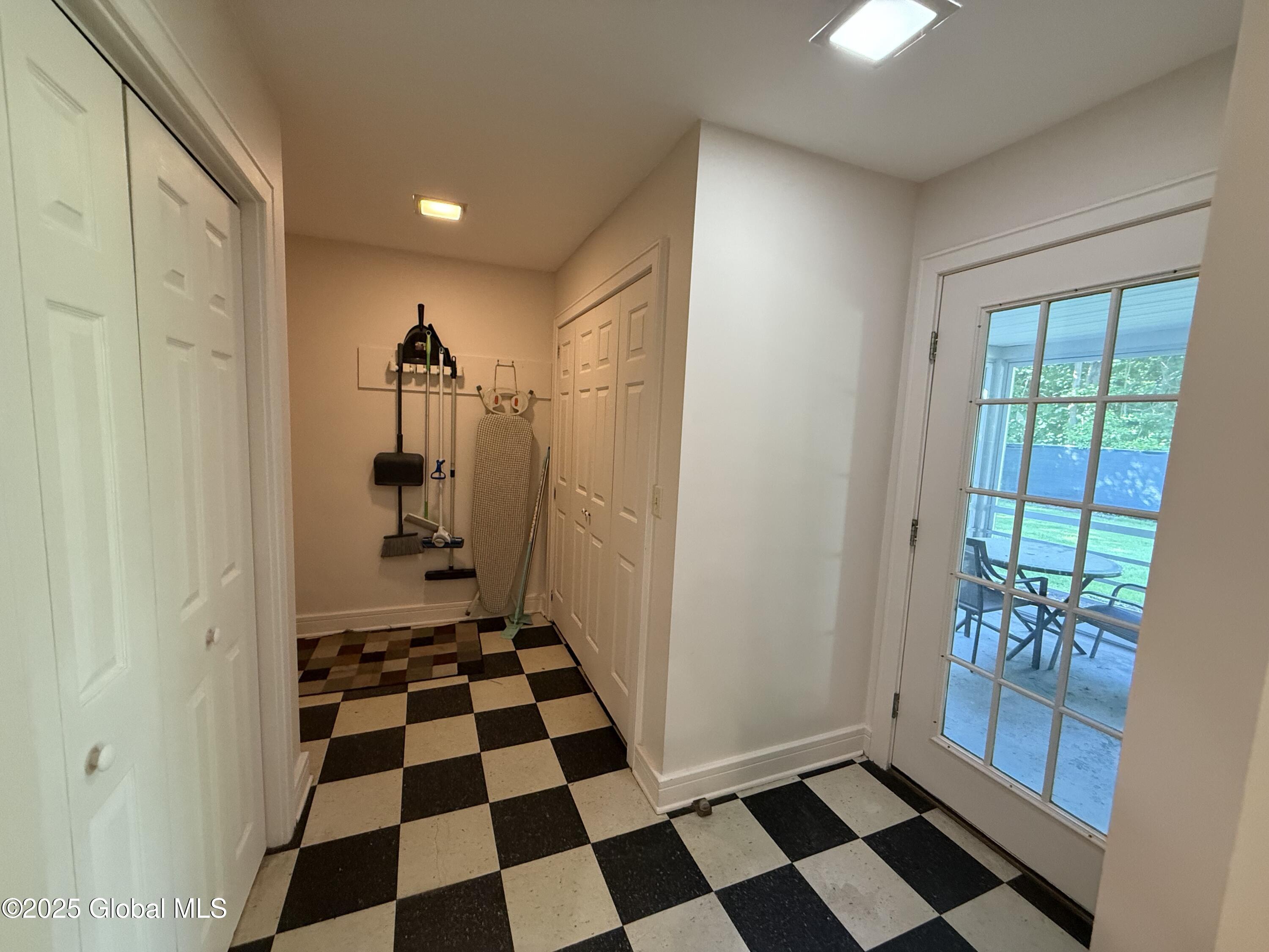 12 Graves Street, Glens Falls, New York image 16