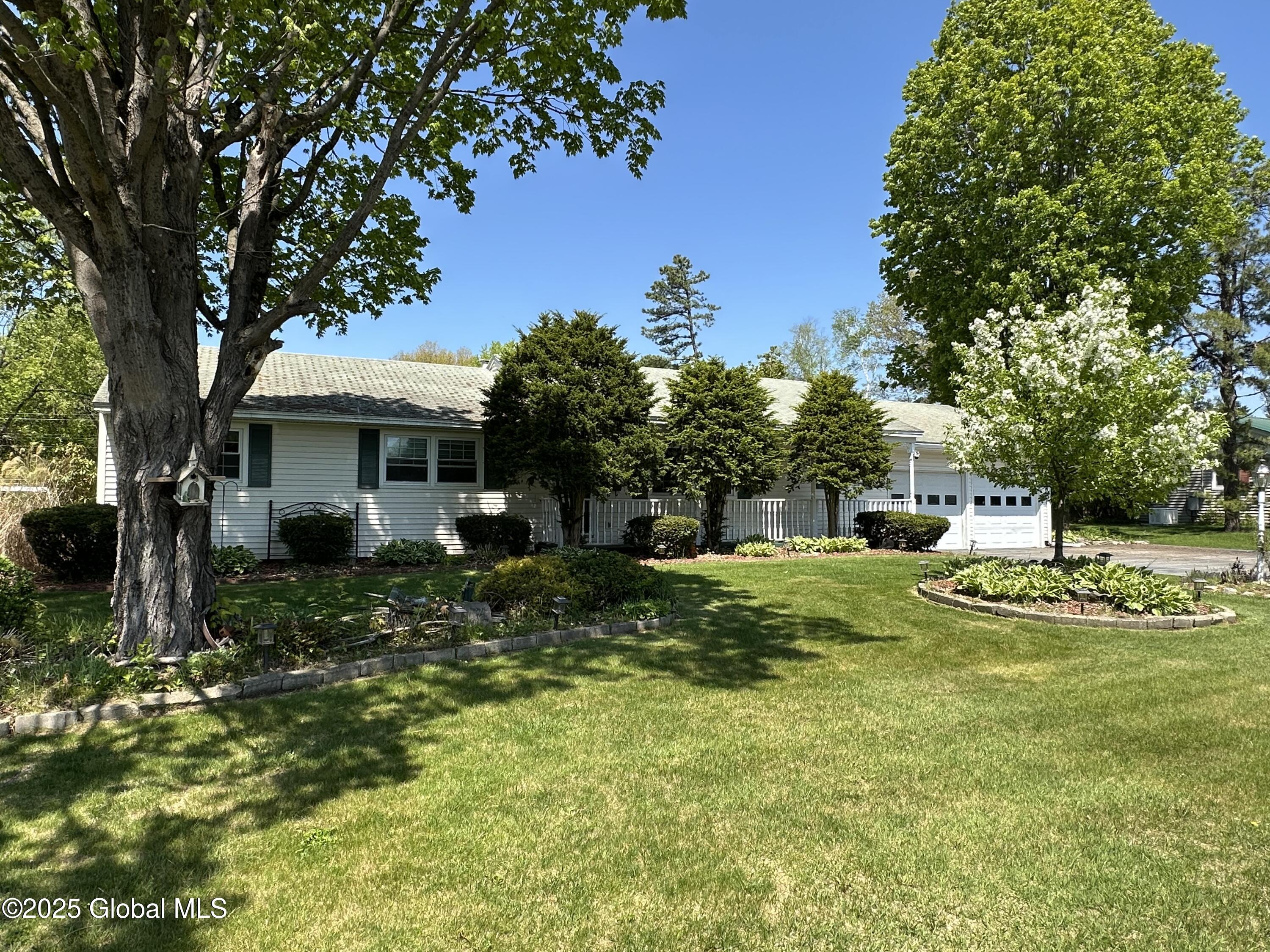12 Westmore Avenue, Queensbury, New York image 50