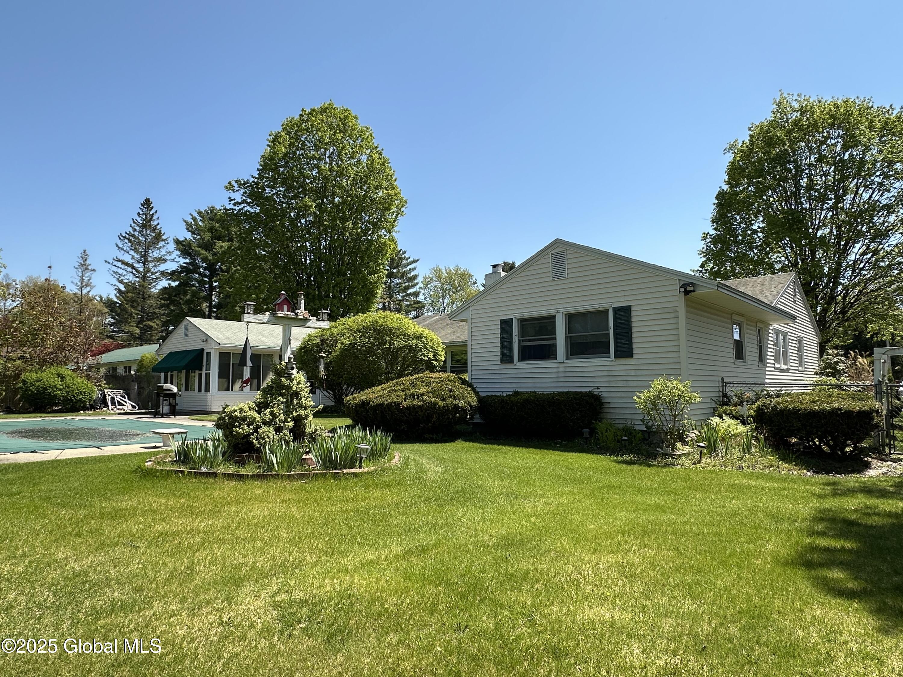 12 Westmore Avenue, Queensbury, New York image 48