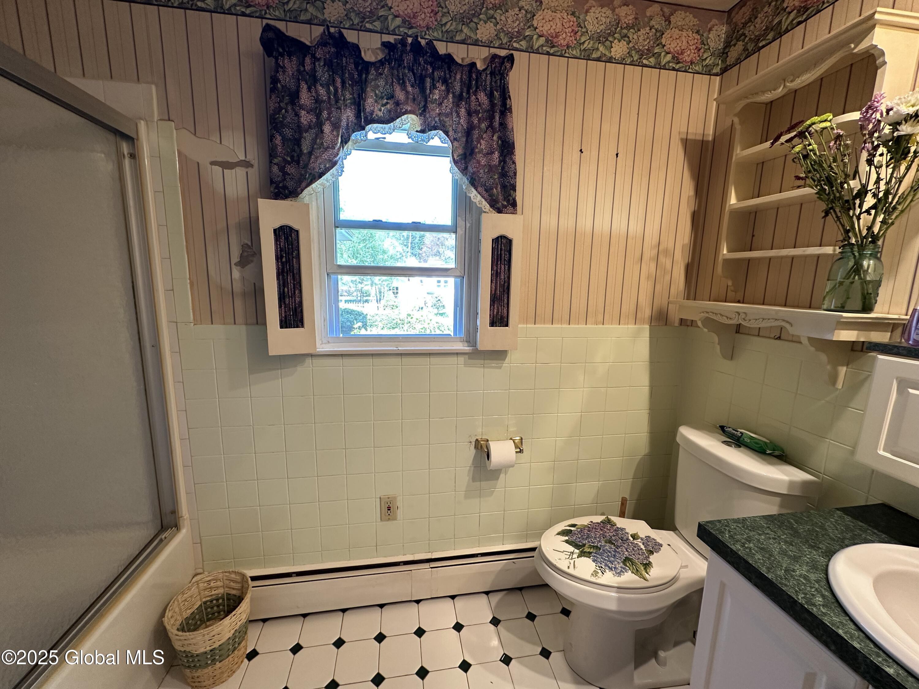 12 Westmore Avenue, Queensbury, New York image 32