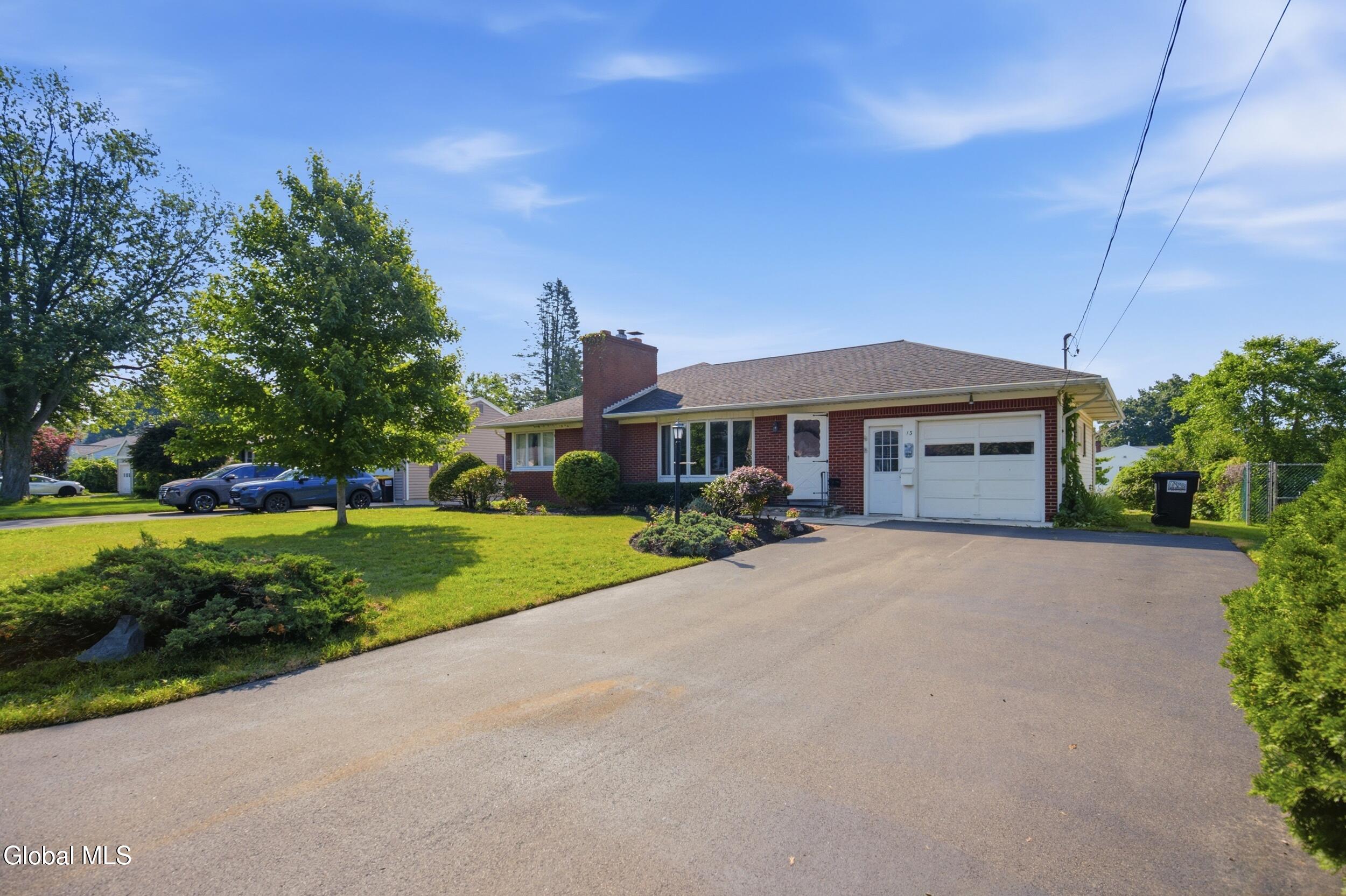 13 Marie Parkway