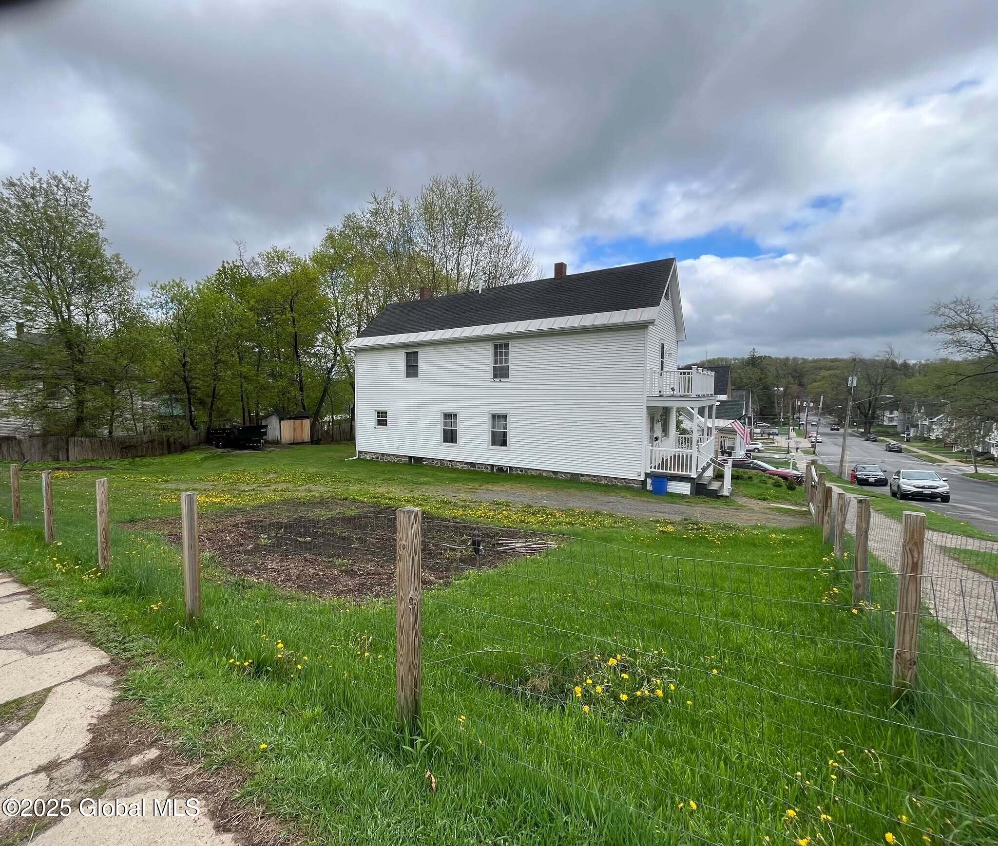 26 N Mcnab Avenue, Gloversville, New York image 27