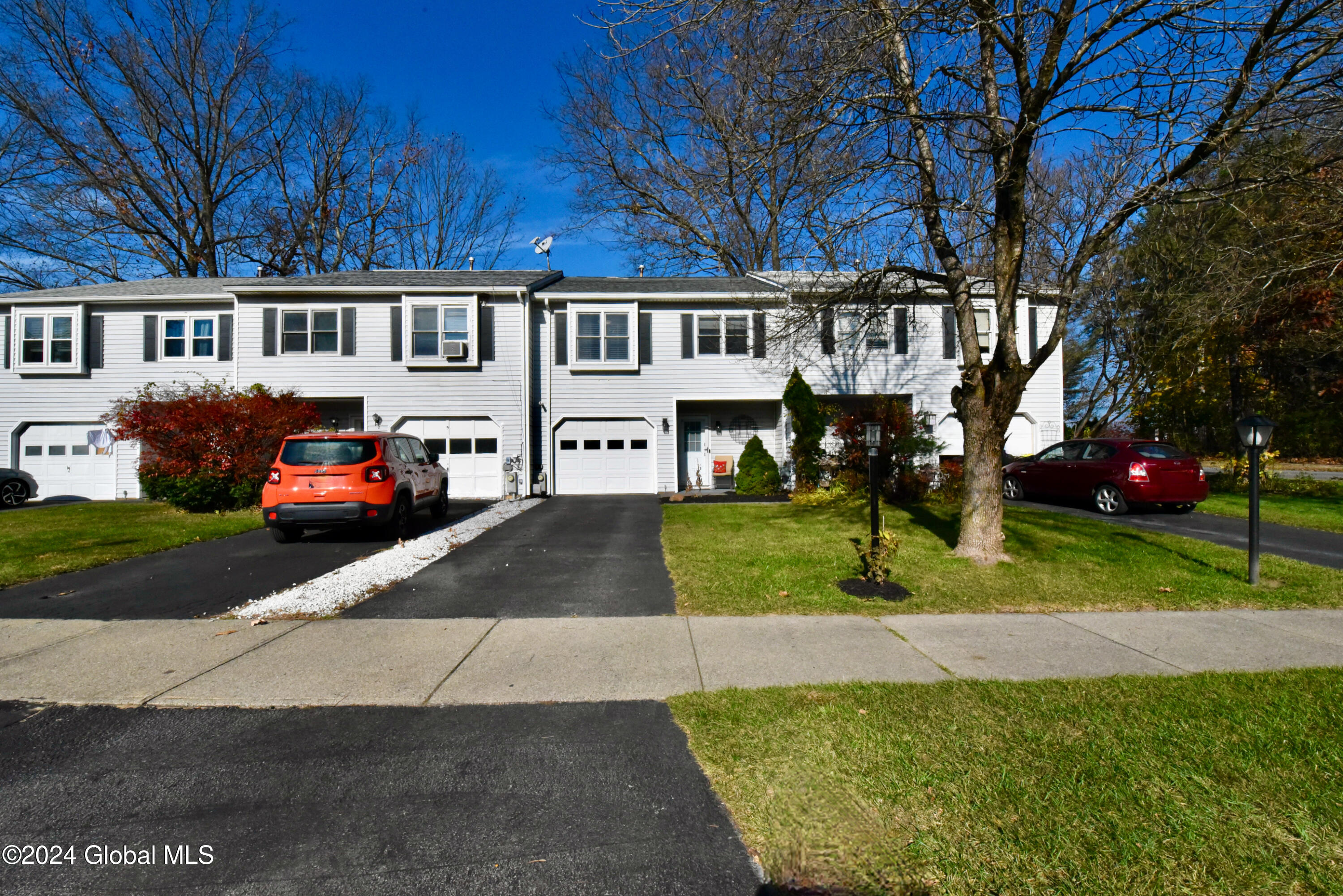 3 Clubhouse Drive, Saratoga Springs, New York image 4