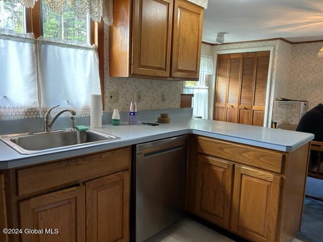 329 Dixon Road, Queensbury, New York image 5