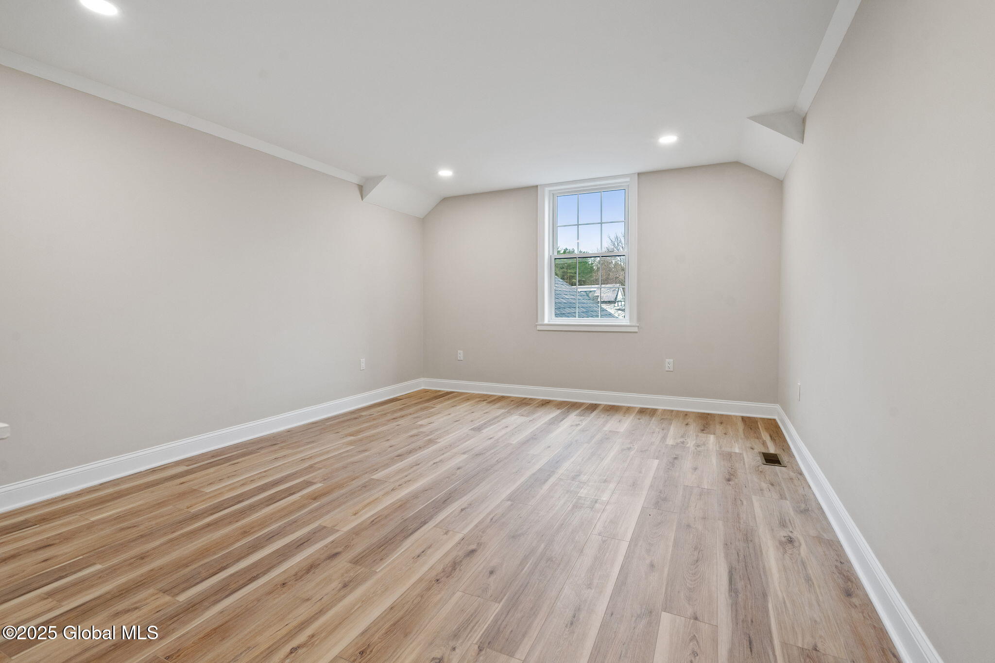 706 Swaggertown Road, Scotia, New York image 44