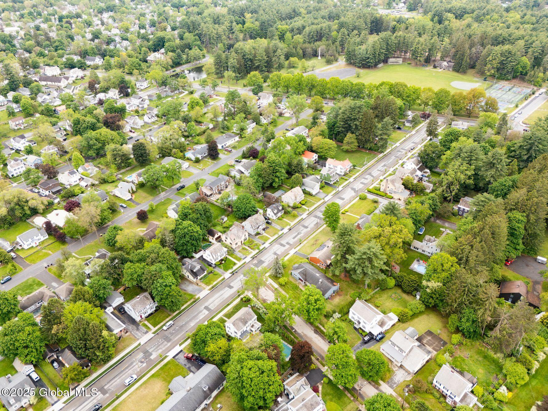 41 Webster Avenue, Glens Falls, New York image 3
