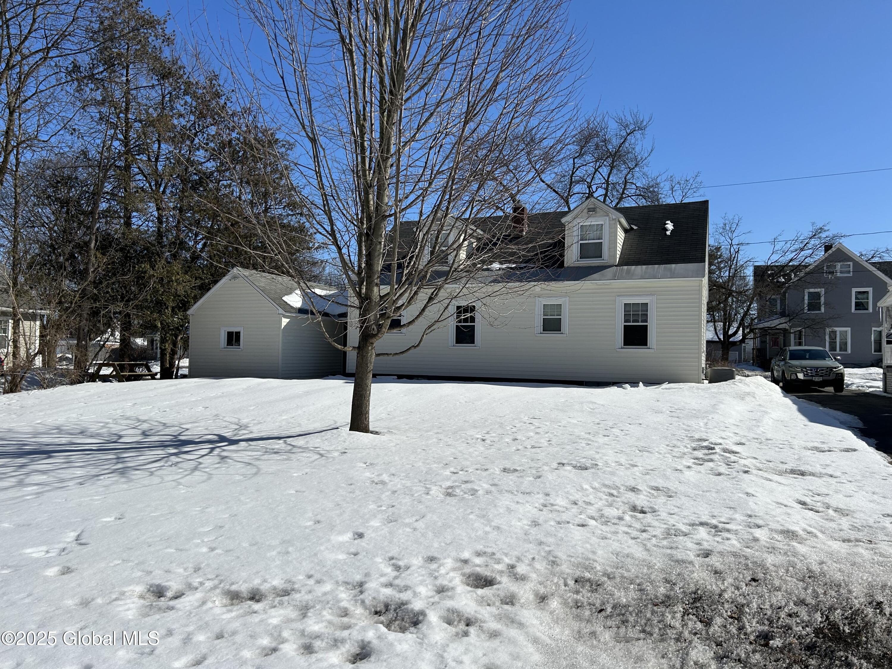 47 Jackson Avenue, South Glens Falls, New York image 4