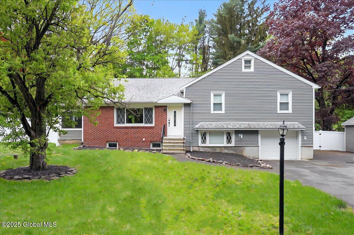 5 Nicholas Avenue, Rensselaer, New York image 2