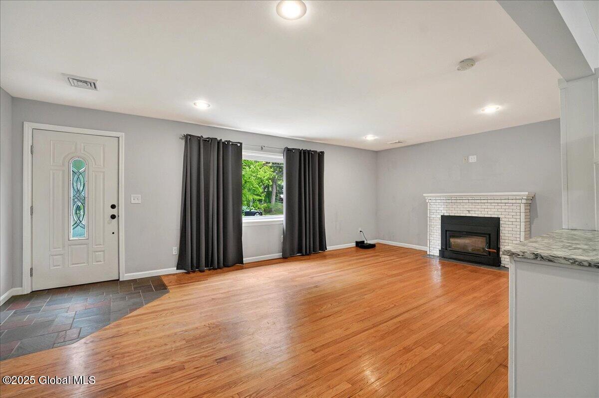 5 Nicholas Avenue, Rensselaer, New York image 12