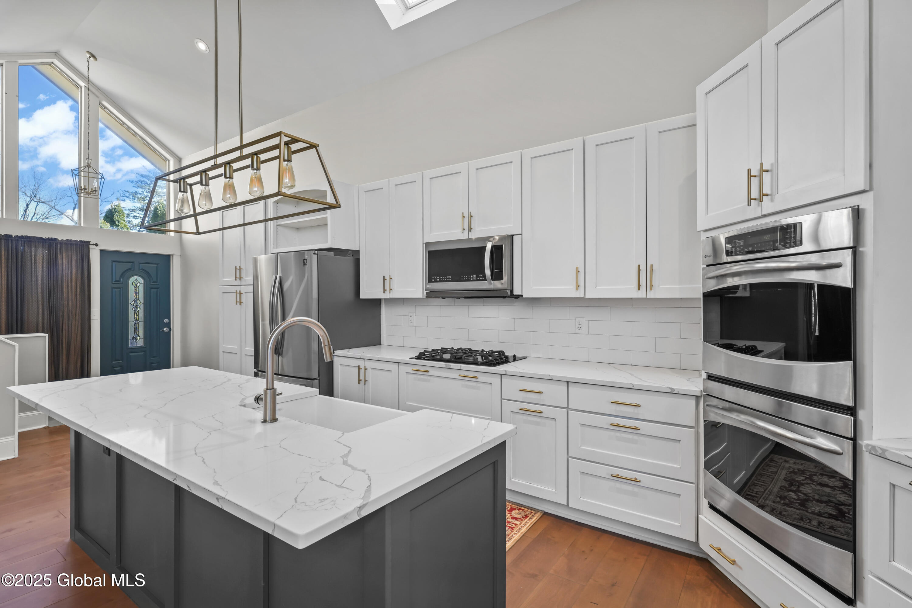26 Marion Avenue, Albany, New York image 30