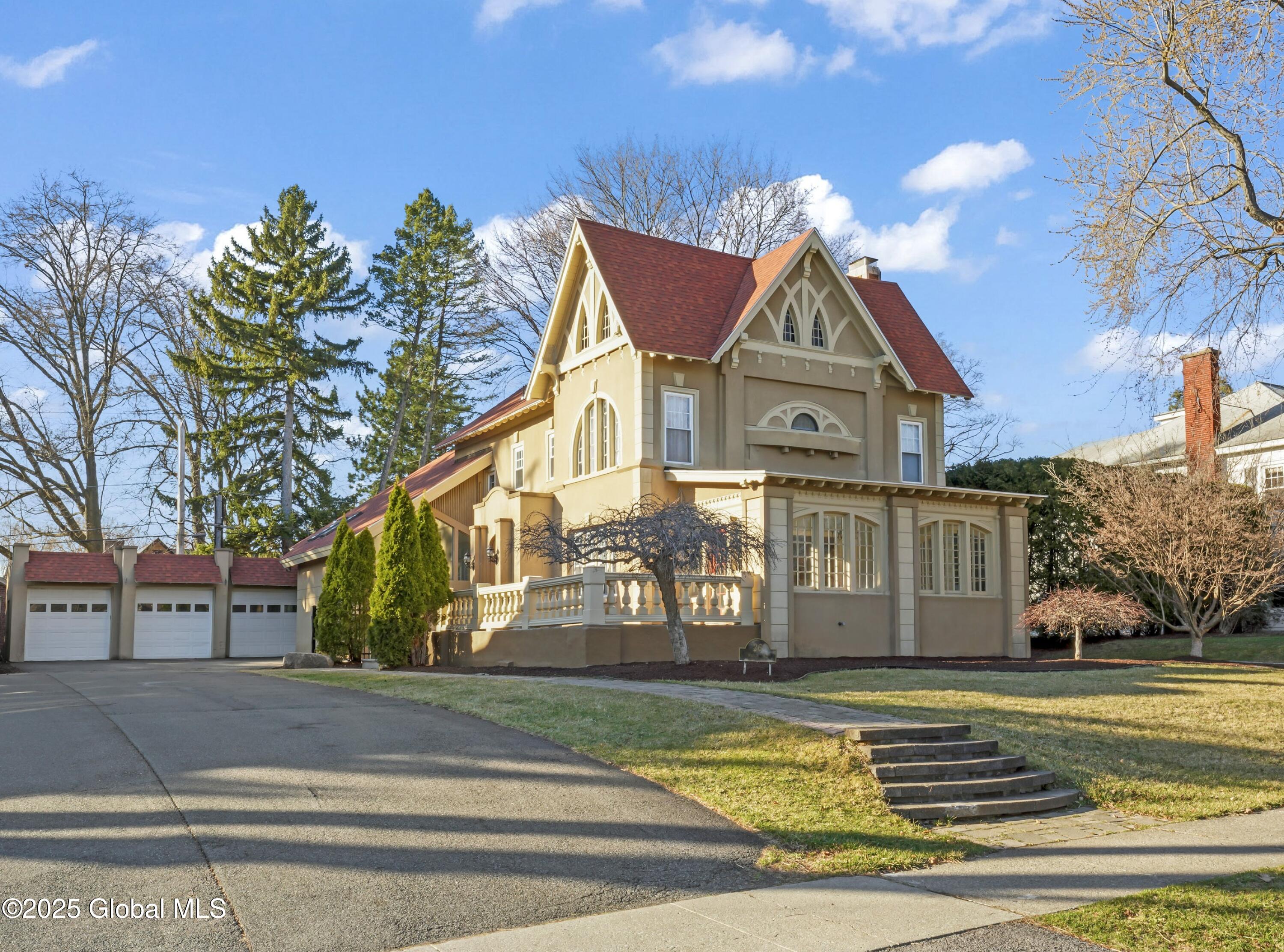 26 Marion Avenue, Albany, New York image 1