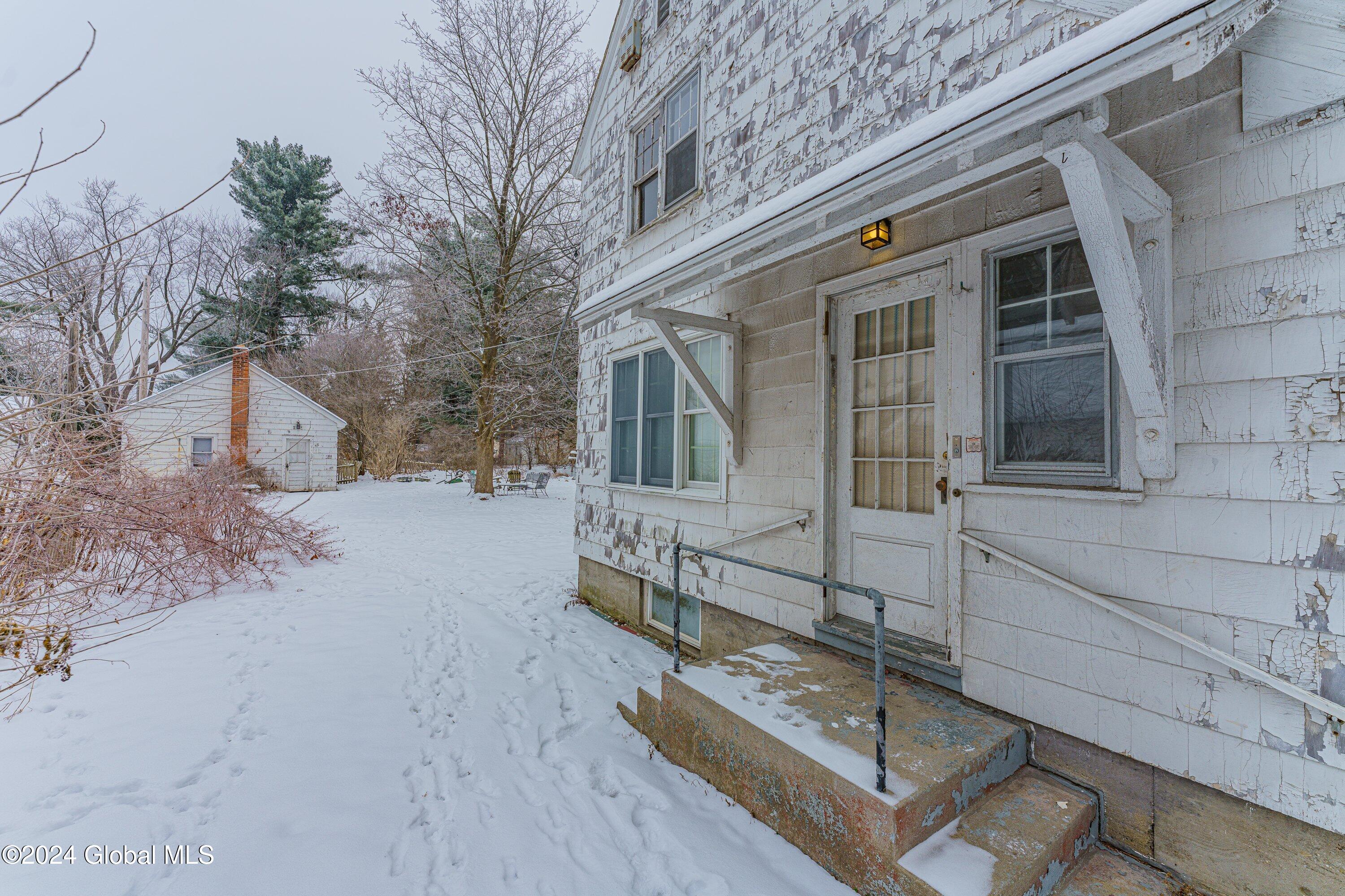 2133 Cental Parkway, Schenectady, New York image 6