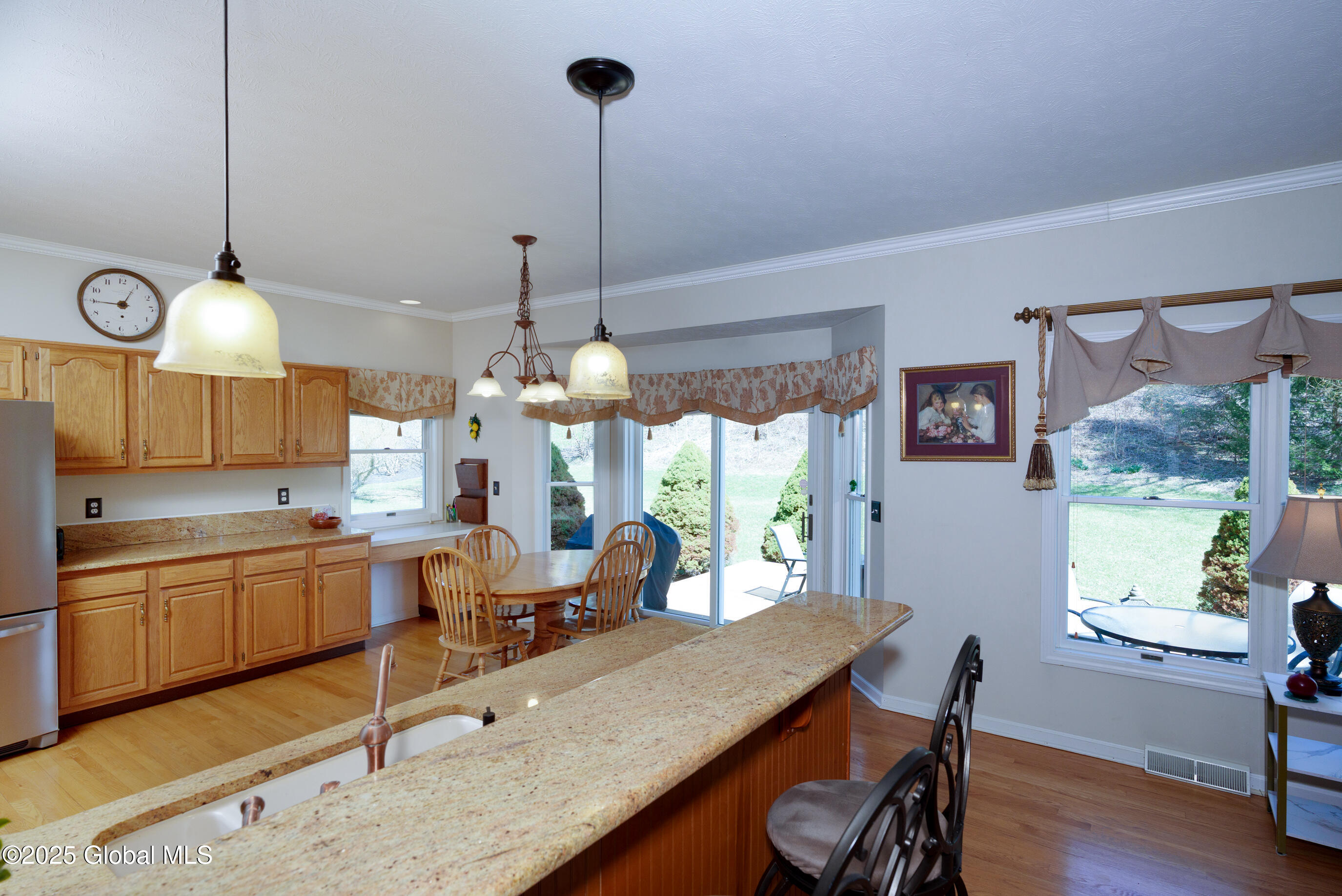162 Kennewyck Circle, Slingerlands, New York image 26