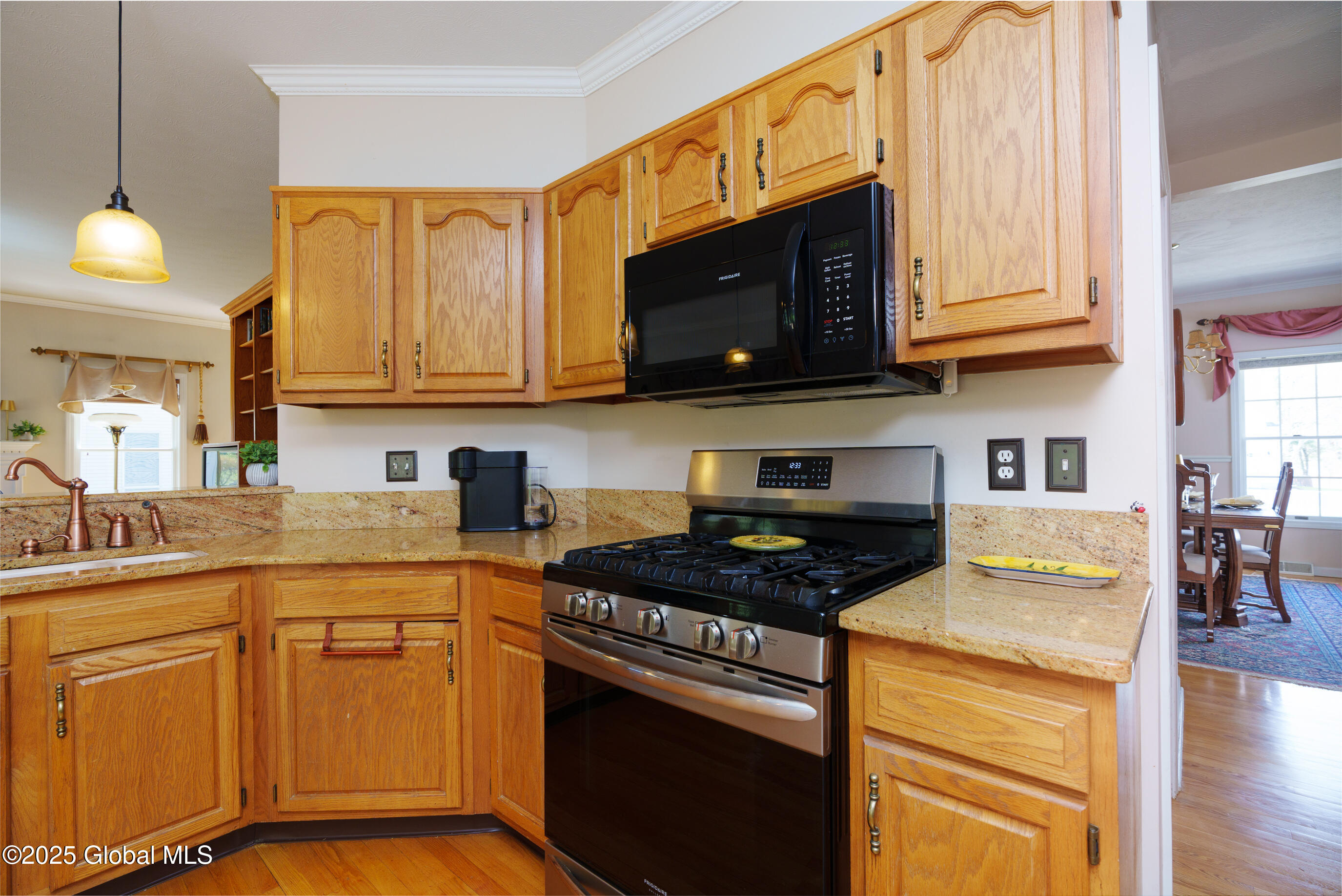 162 Kennewyck Circle, Slingerlands, New York image 28