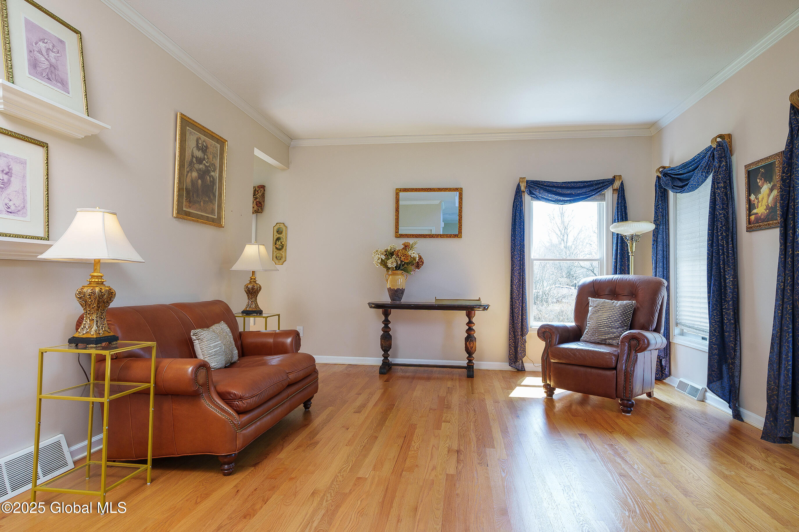 162 Kennewyck Circle, Slingerlands, New York image 4
