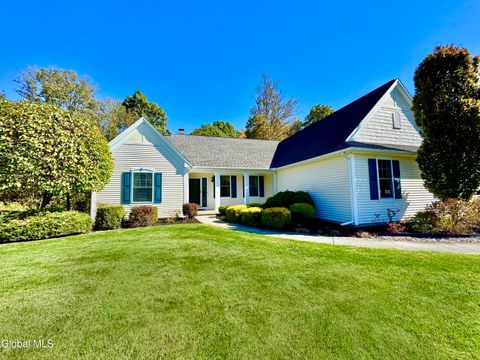 Photo of 19 Highview Way, Mechanicville, NY 12118 (MLS # 202613150)