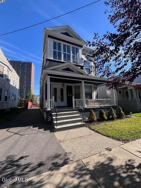 Photo of 9 Kent, Unit 3 Street, Albany, NY 12206 (MLS # 202527182)