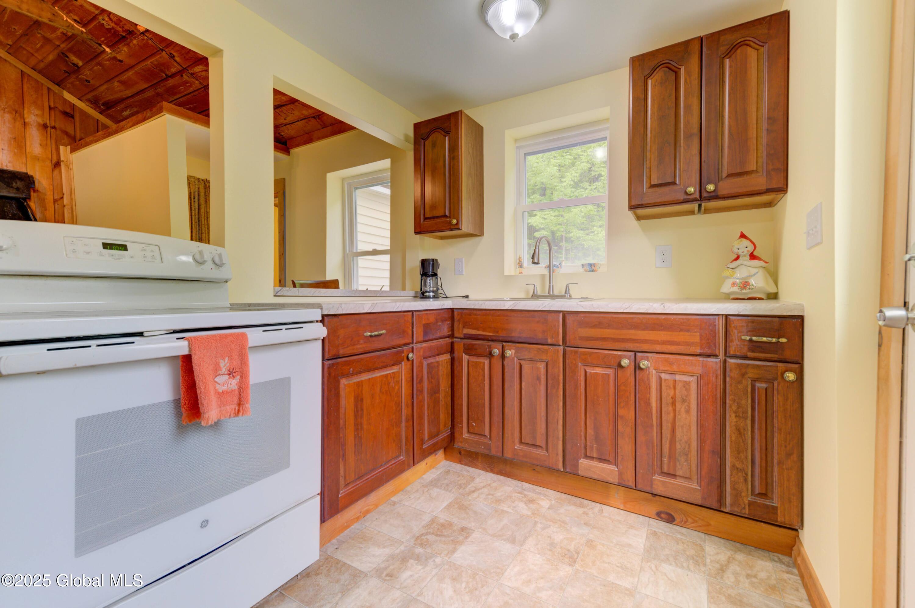 165 Lake Road, Berne, New York image 25