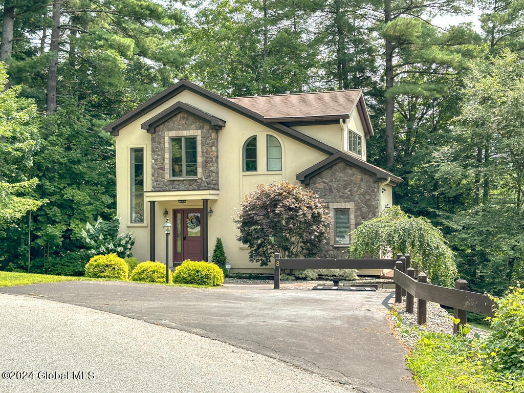 8 Schermerhorn Drive, Lake George, New York image 2