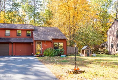 Photo of 183 Arrow Wood Place, Malta, NY 12020 (MLS # 202528315)