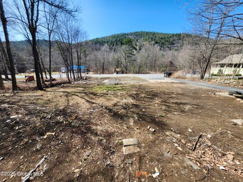 2874 US-9 Lake George NY 12845
