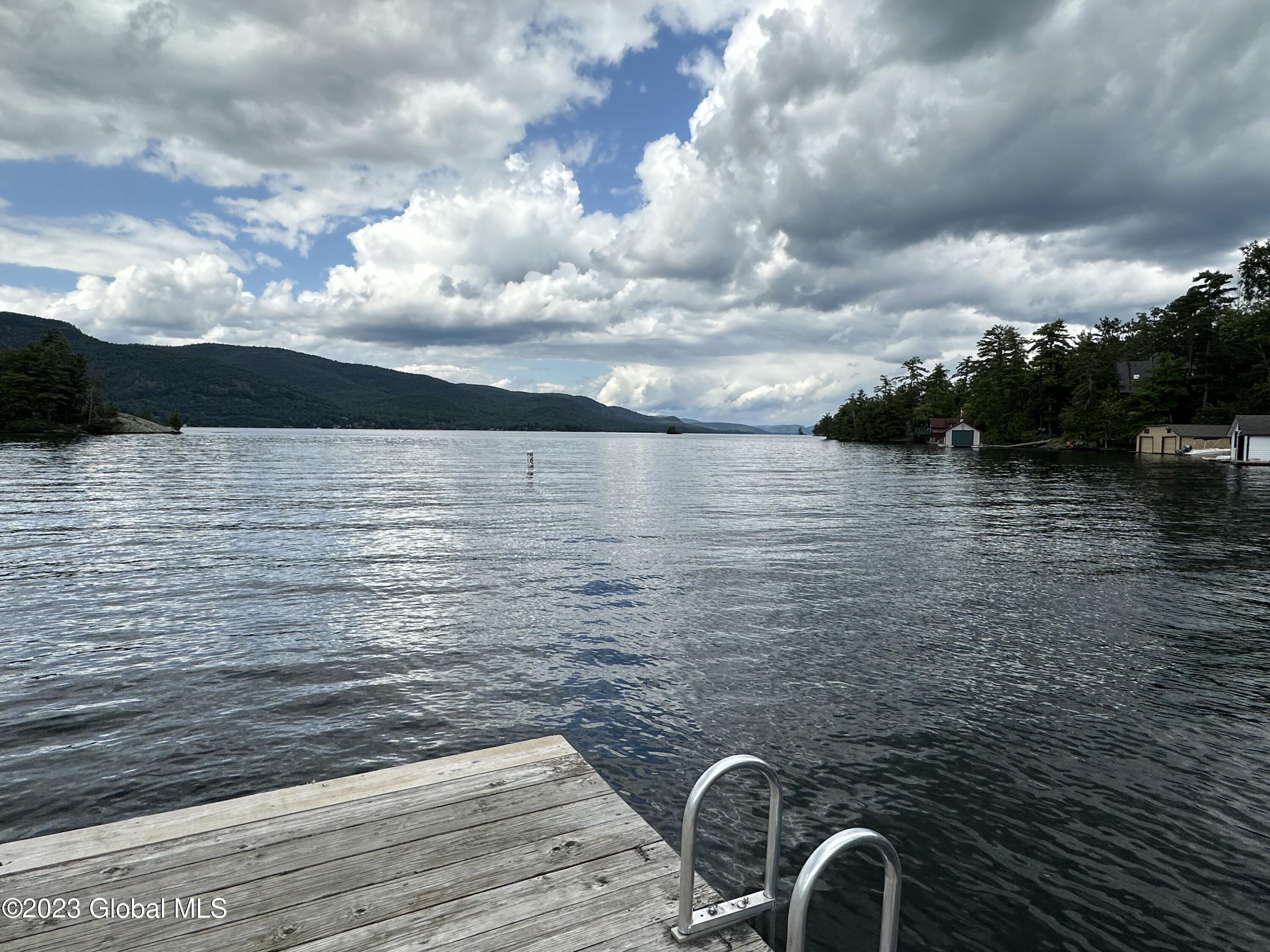 6325 Sunset Bay Road, Huletts Landing, New York image 19
