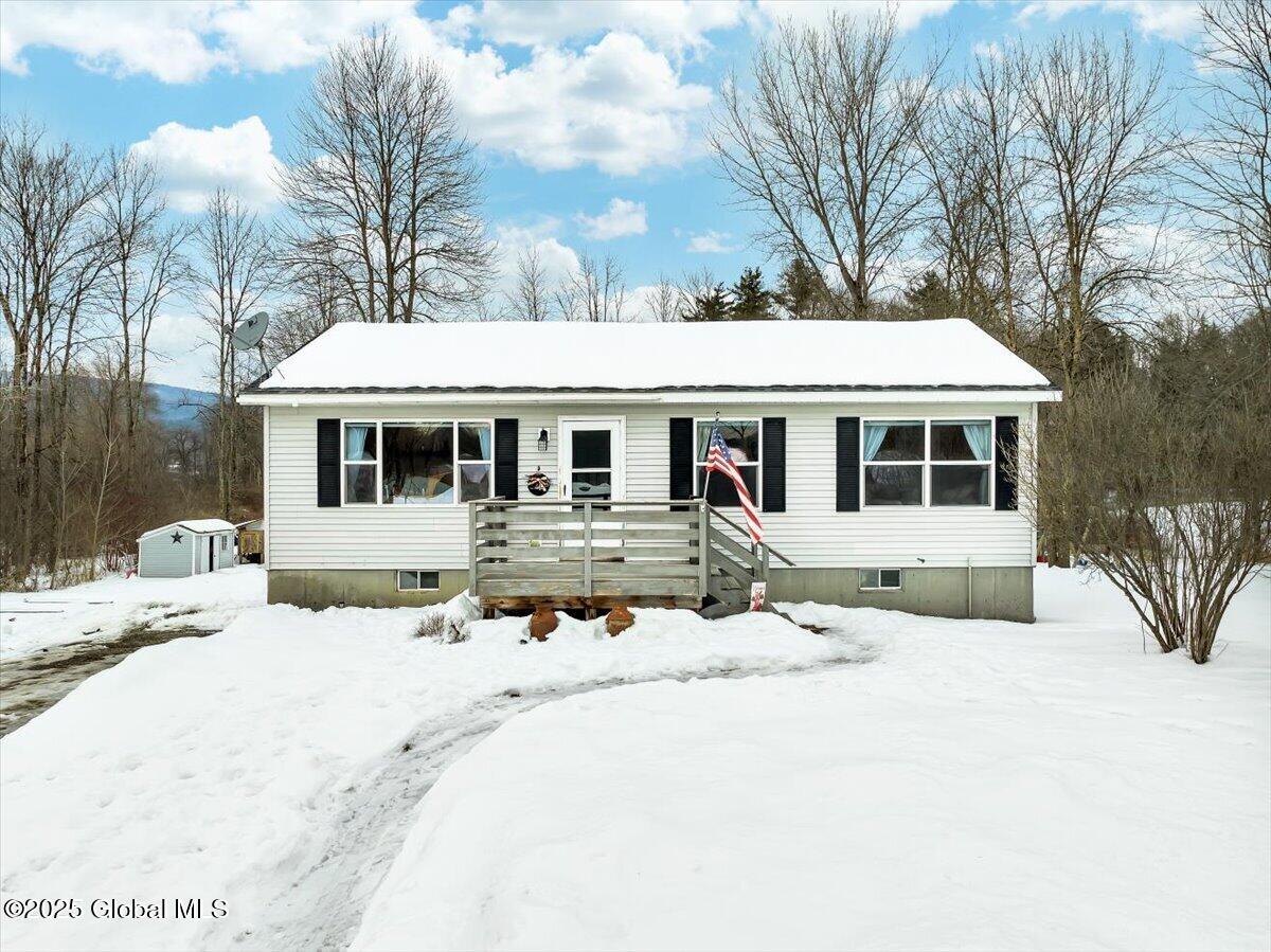 557 Goodman Road, Fort Ann, New York image 1