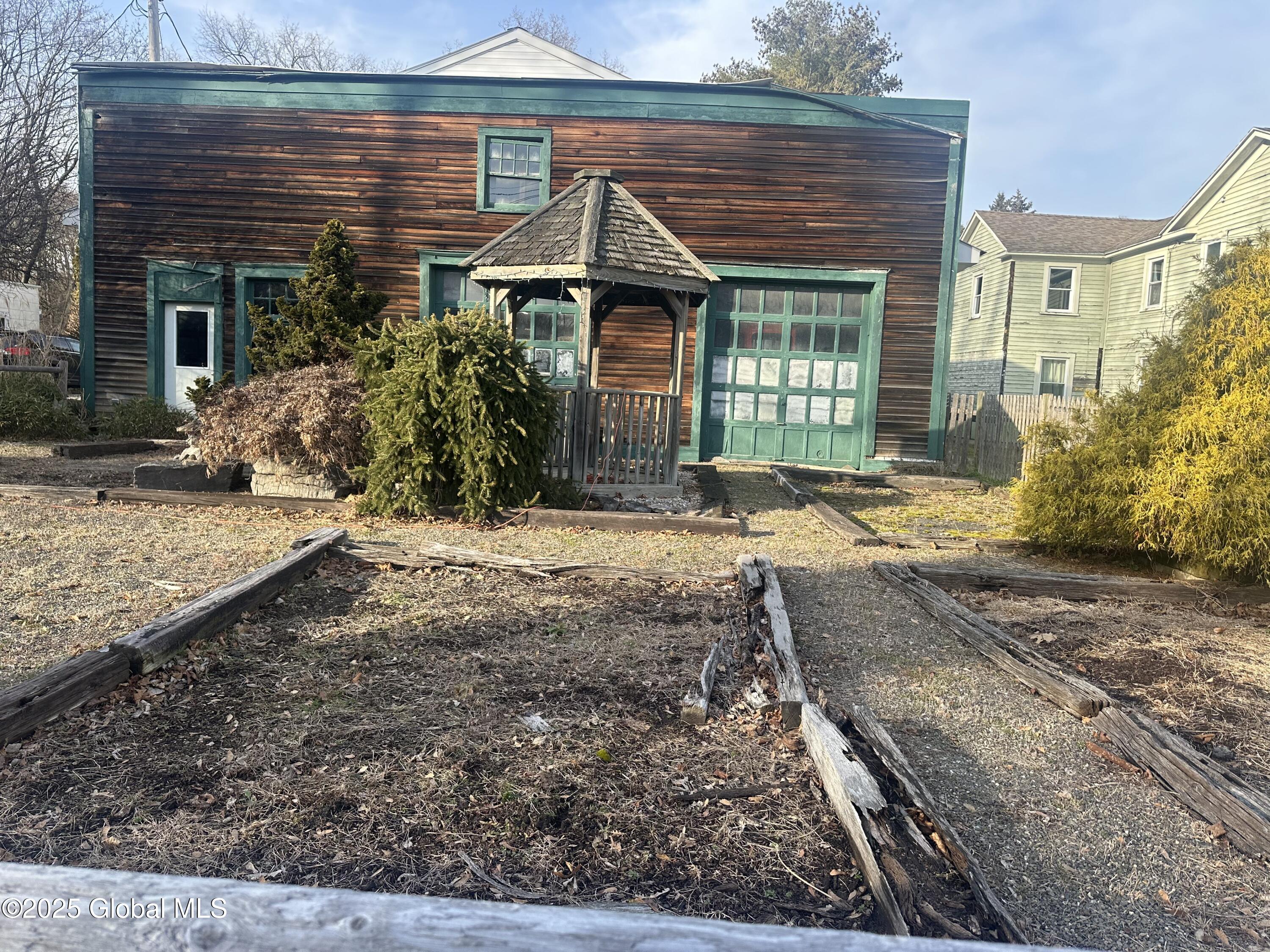 Valatie, New York 12184, United States, ,Commercial,Active,77379