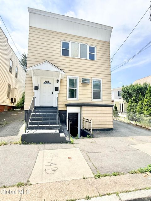 Multifamily For Sale - 772 Eastern Avenue<br/> Schenectady, NY 12308