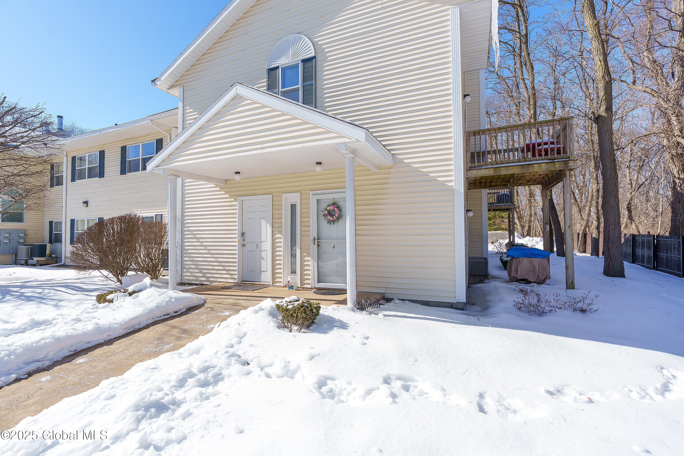 1003 Greenwich Drive, Albany, New York image 3