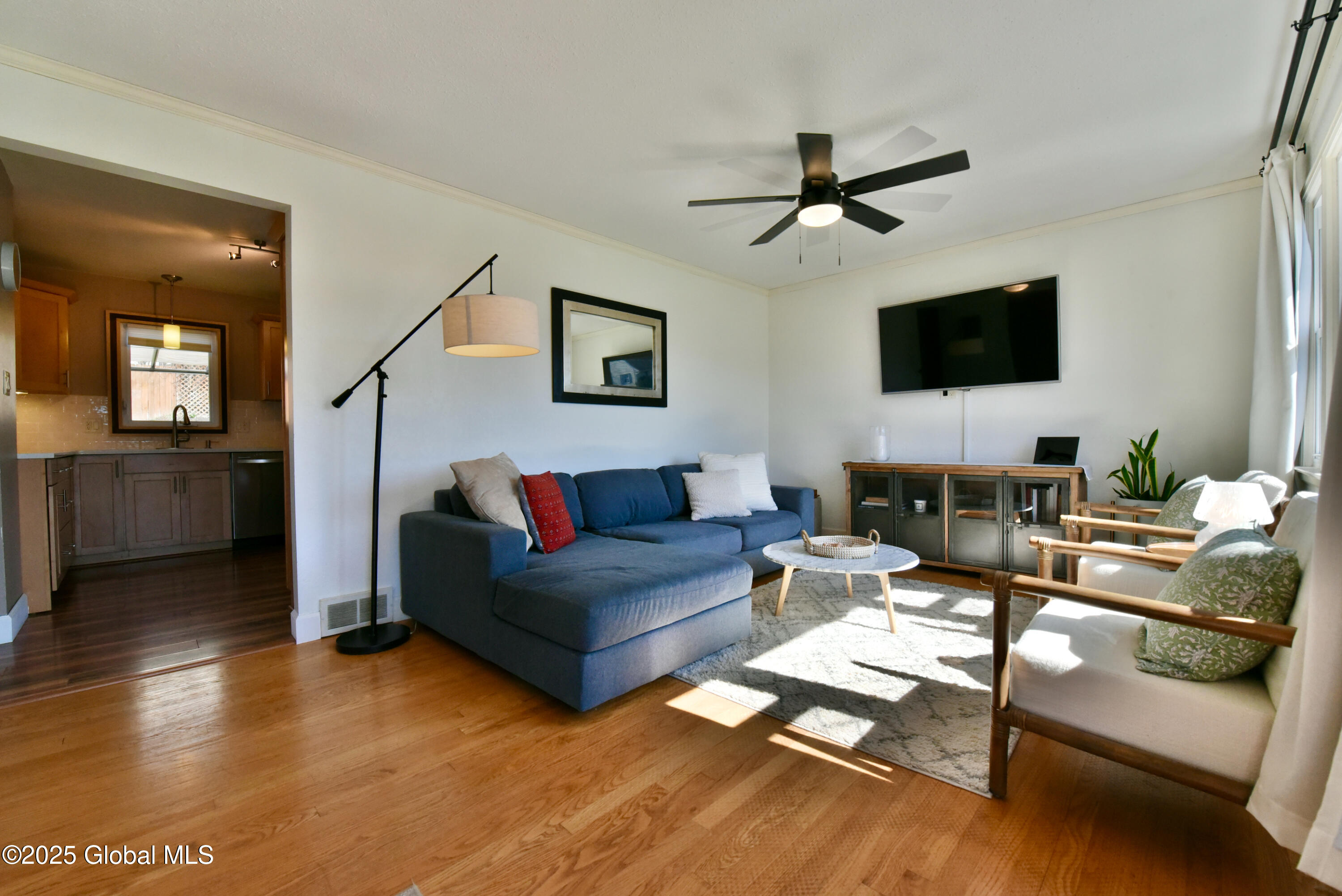 45 Adirondack Street, Albany, New York image 12