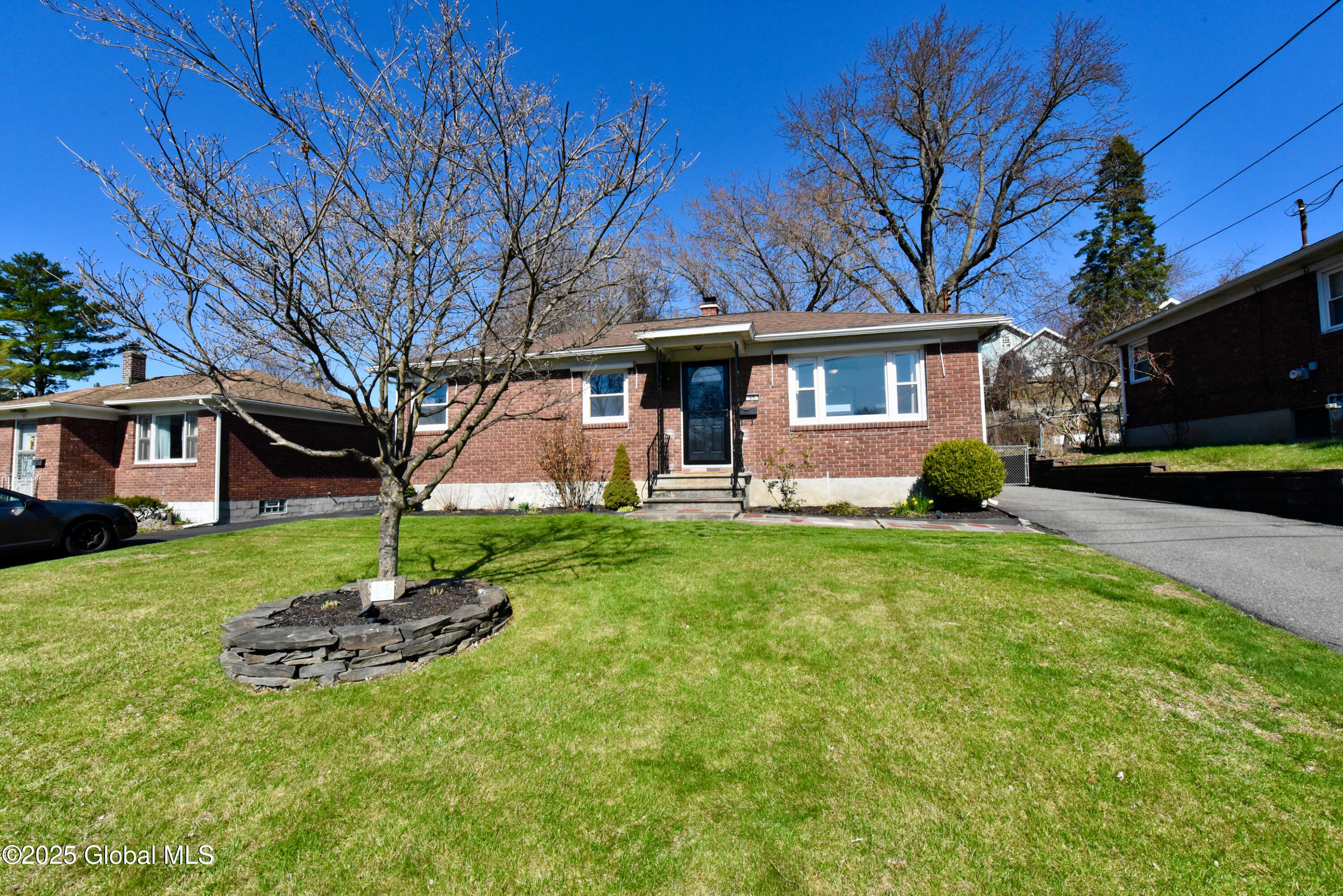 45 Adirondack Street, Albany, New York image 4
