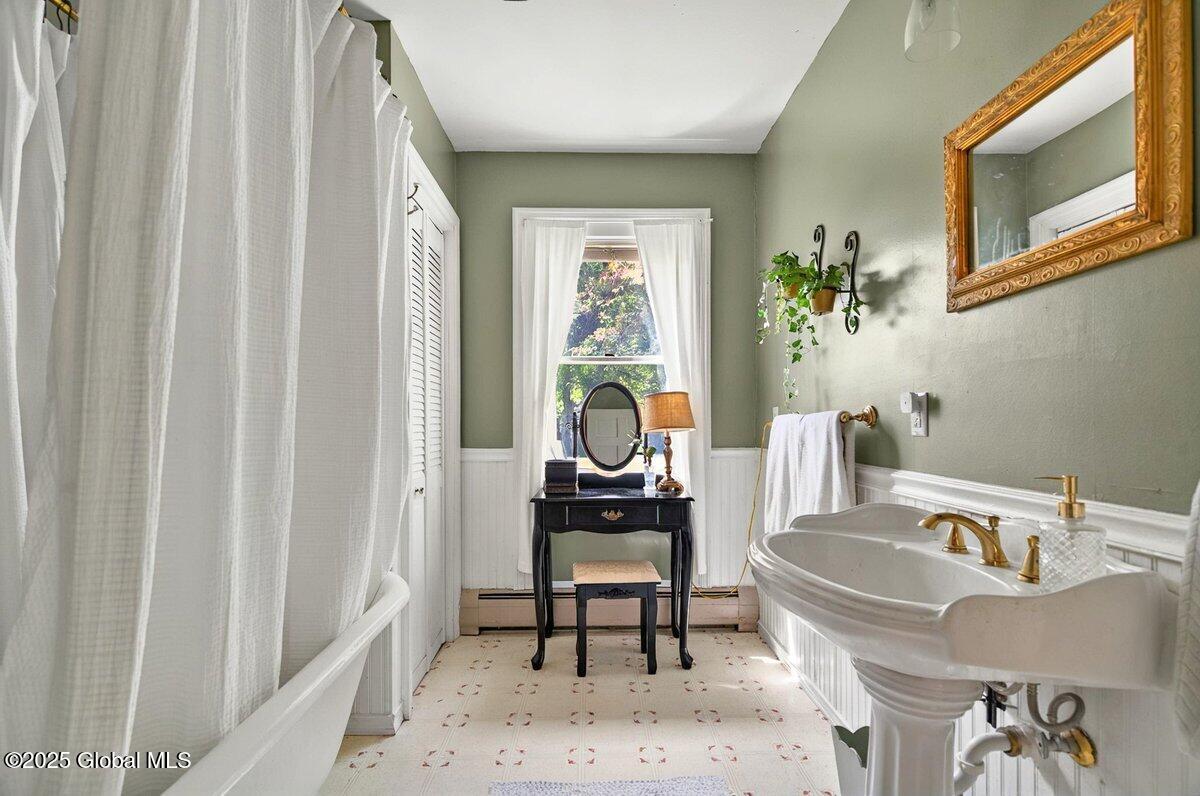 45 State Street, Valley Falls, New York image 33