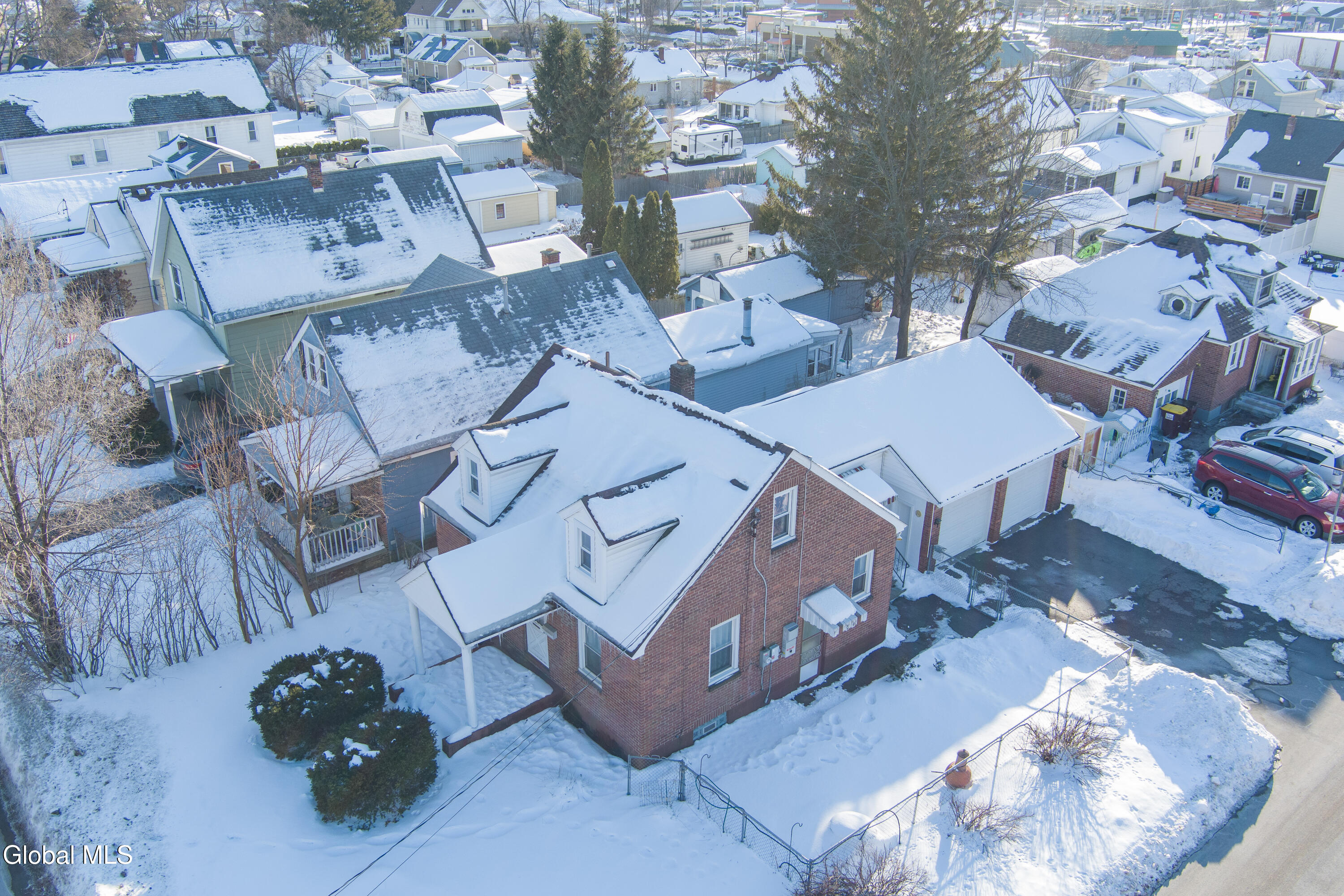 3045 Edgewood Avenue