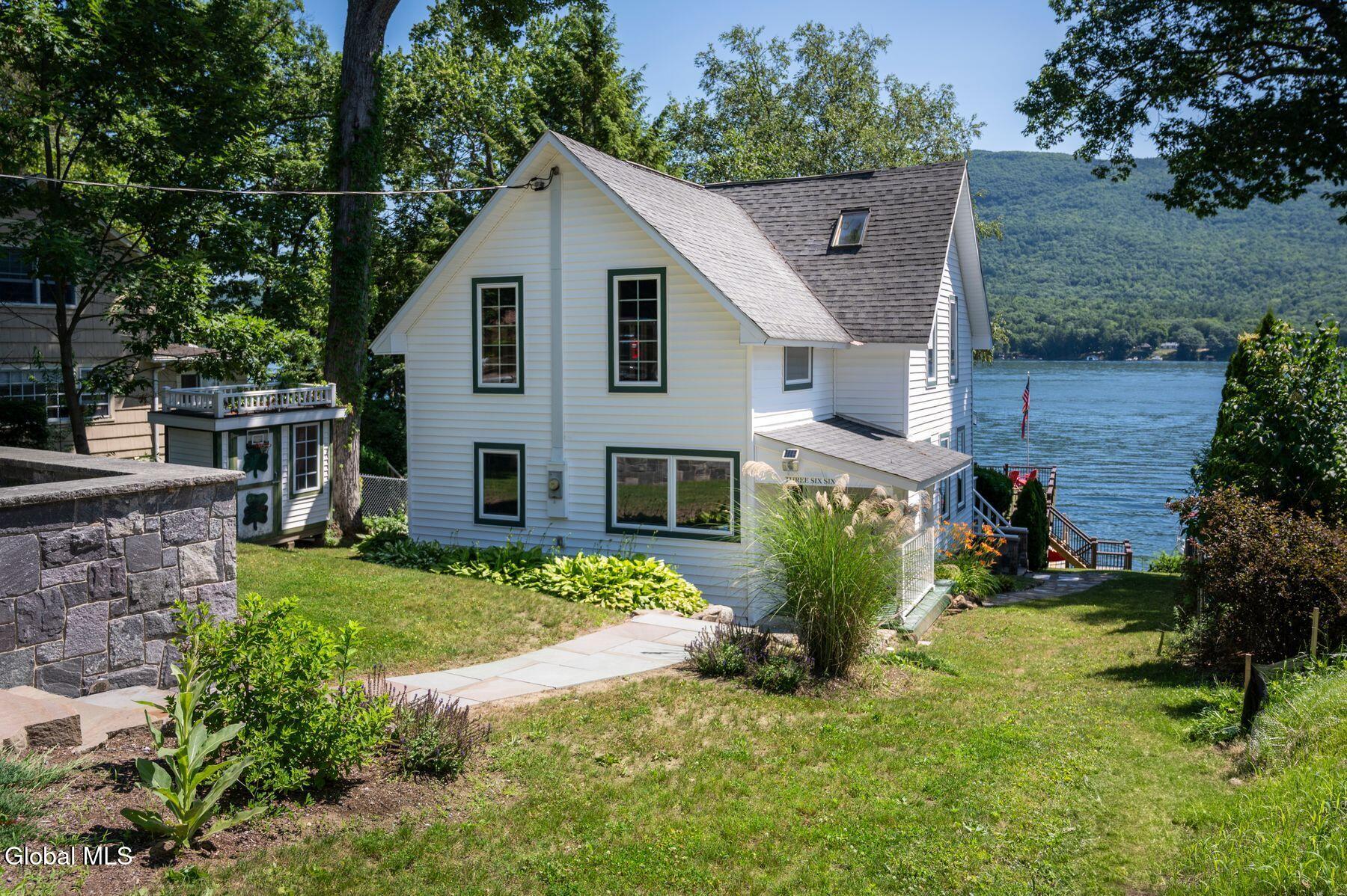 366 Cleverdale Road