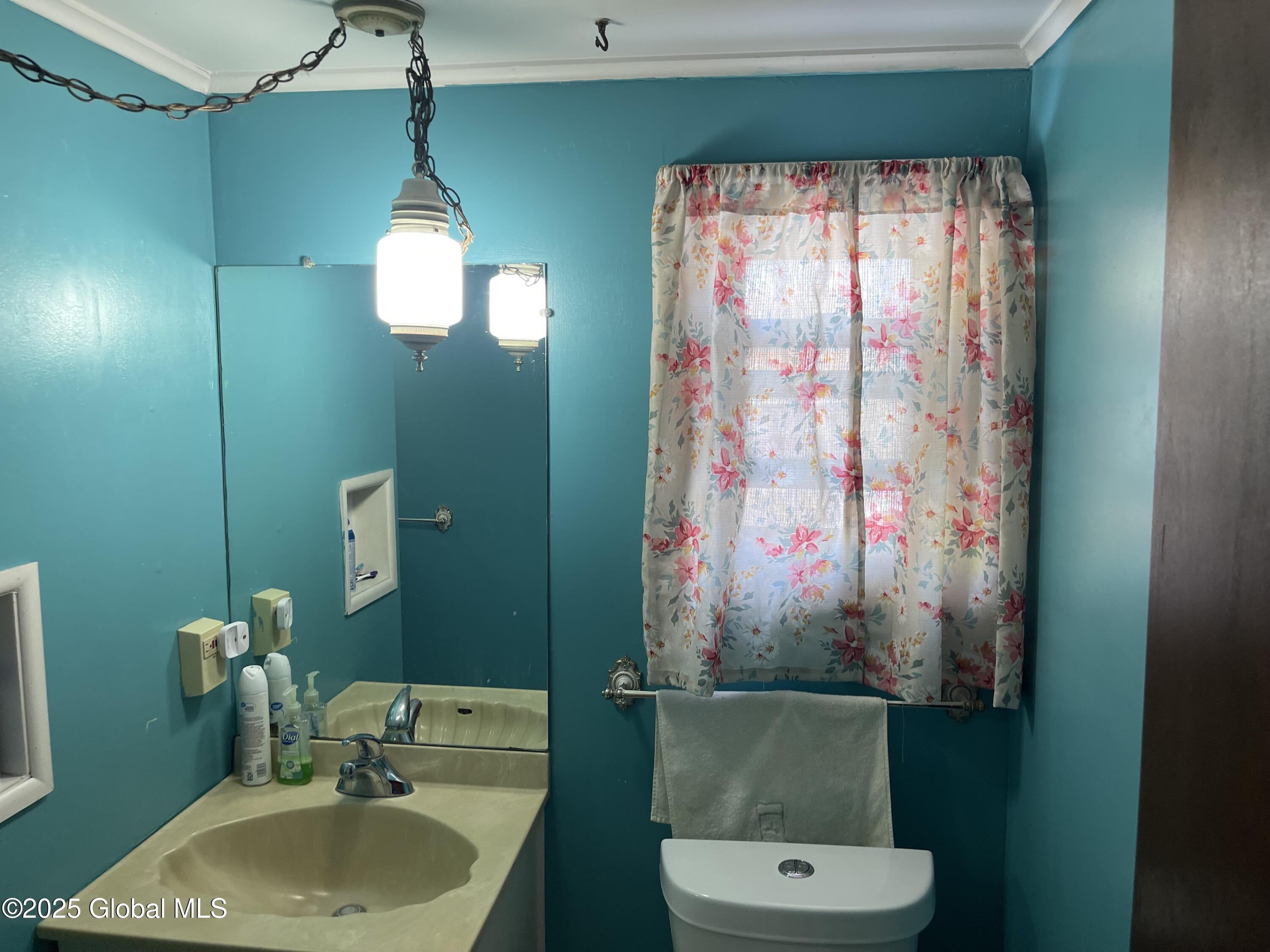 817 Holland Road, Schenectady, New York image 25