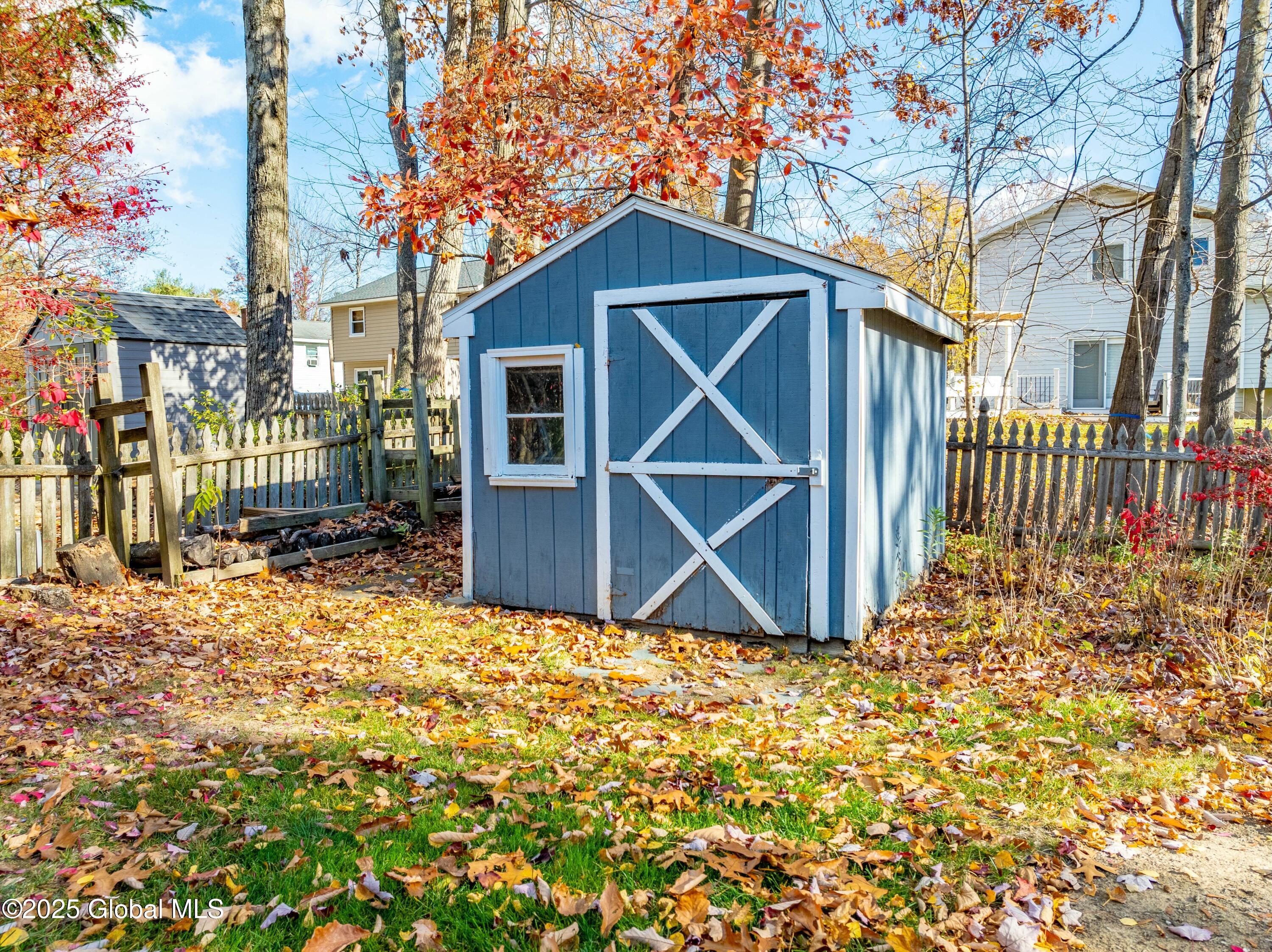 72 Dorchester Ave Ave, Selkirk, New York image 37