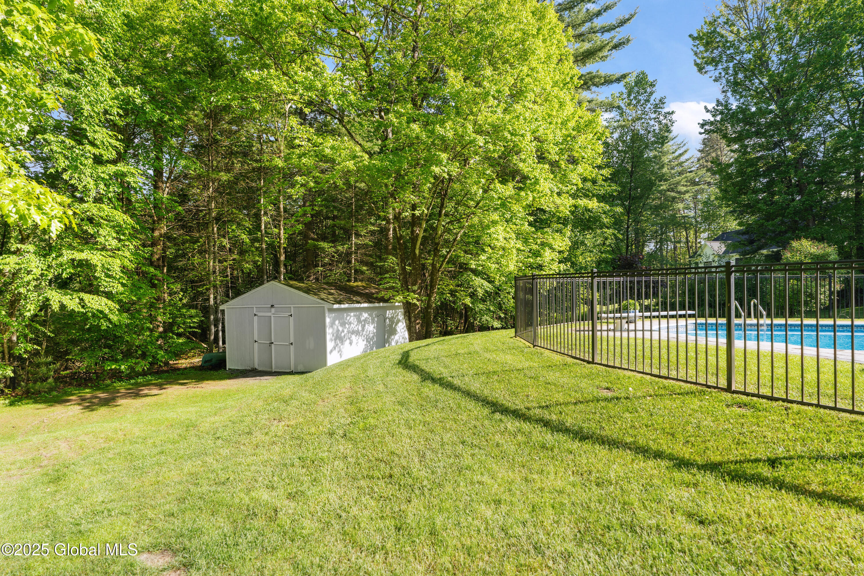 151 Edie Road, Saratoga Springs, New York image 15