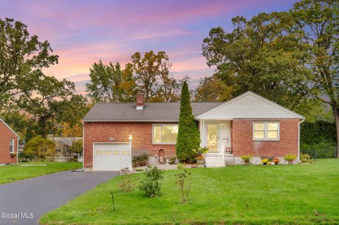 Photo of 1579 Belmont Avenue, Schenectady, NY 12309 (MLS # 202527917)