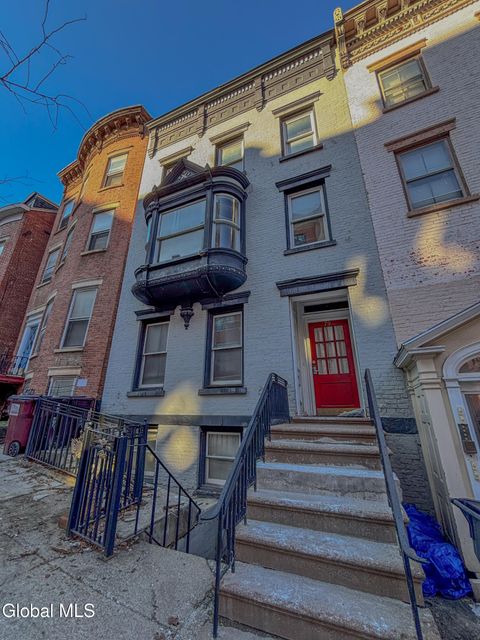 Multifamily For Sale - 79 Columbia Street<br/> Albany County, Albany, NY 12210