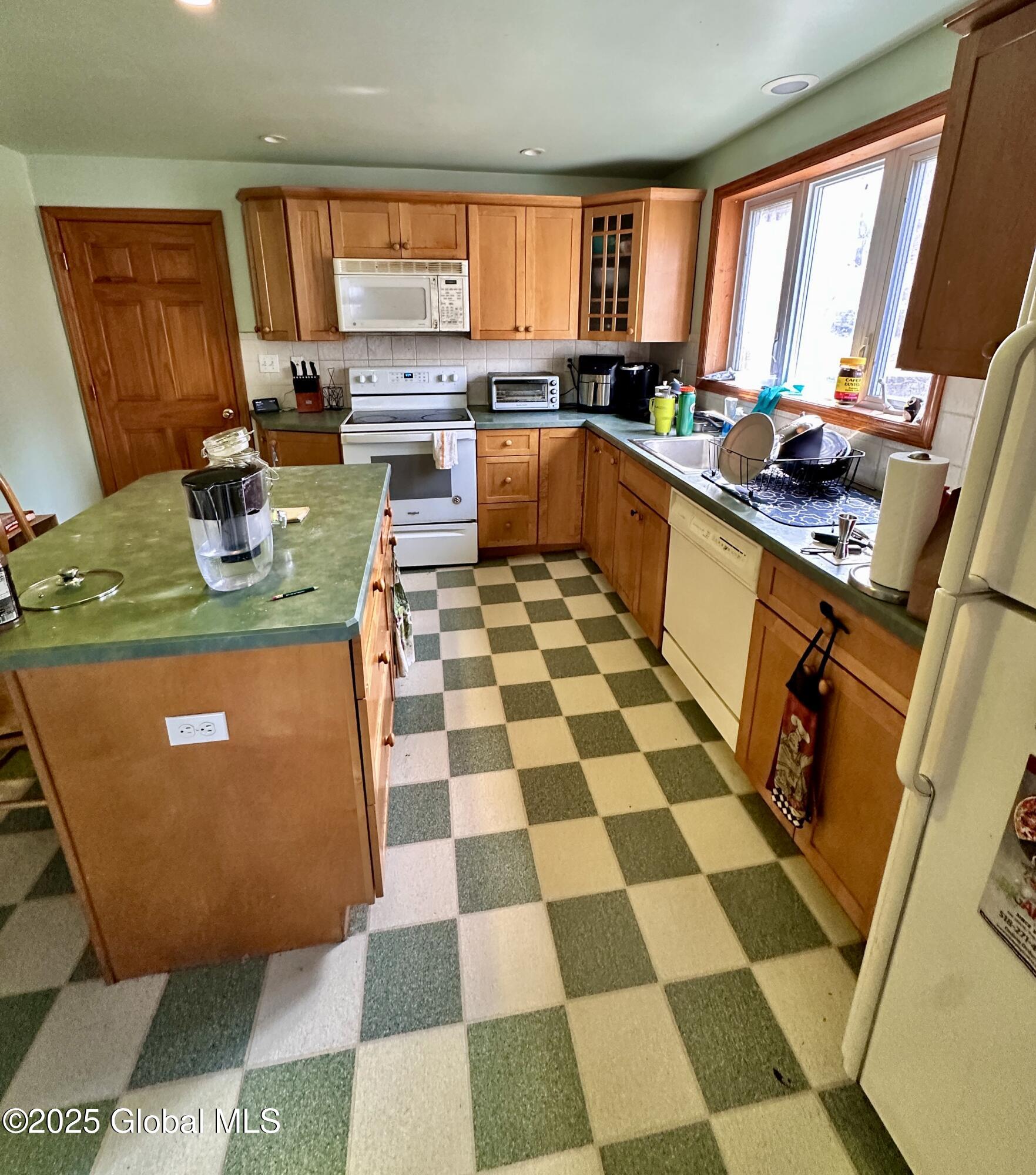 72 Pawling Avenue, Troy, New York image 13