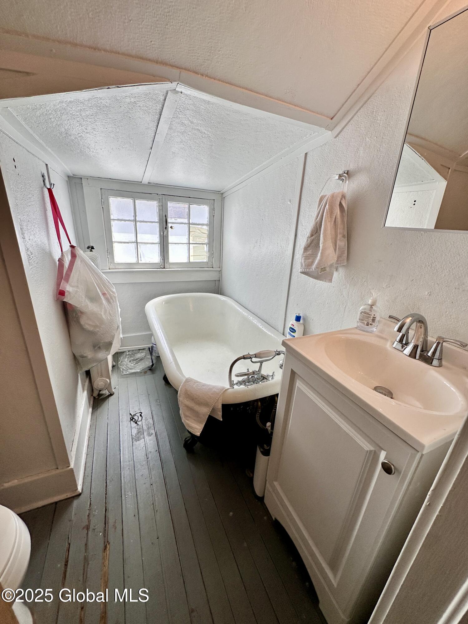 72 Pawling Avenue, Troy, New York image 36