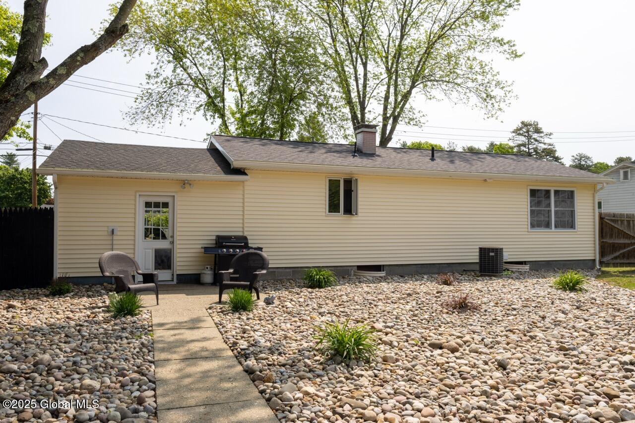 9 Wintergreen Road, Queensbury, New York image 15