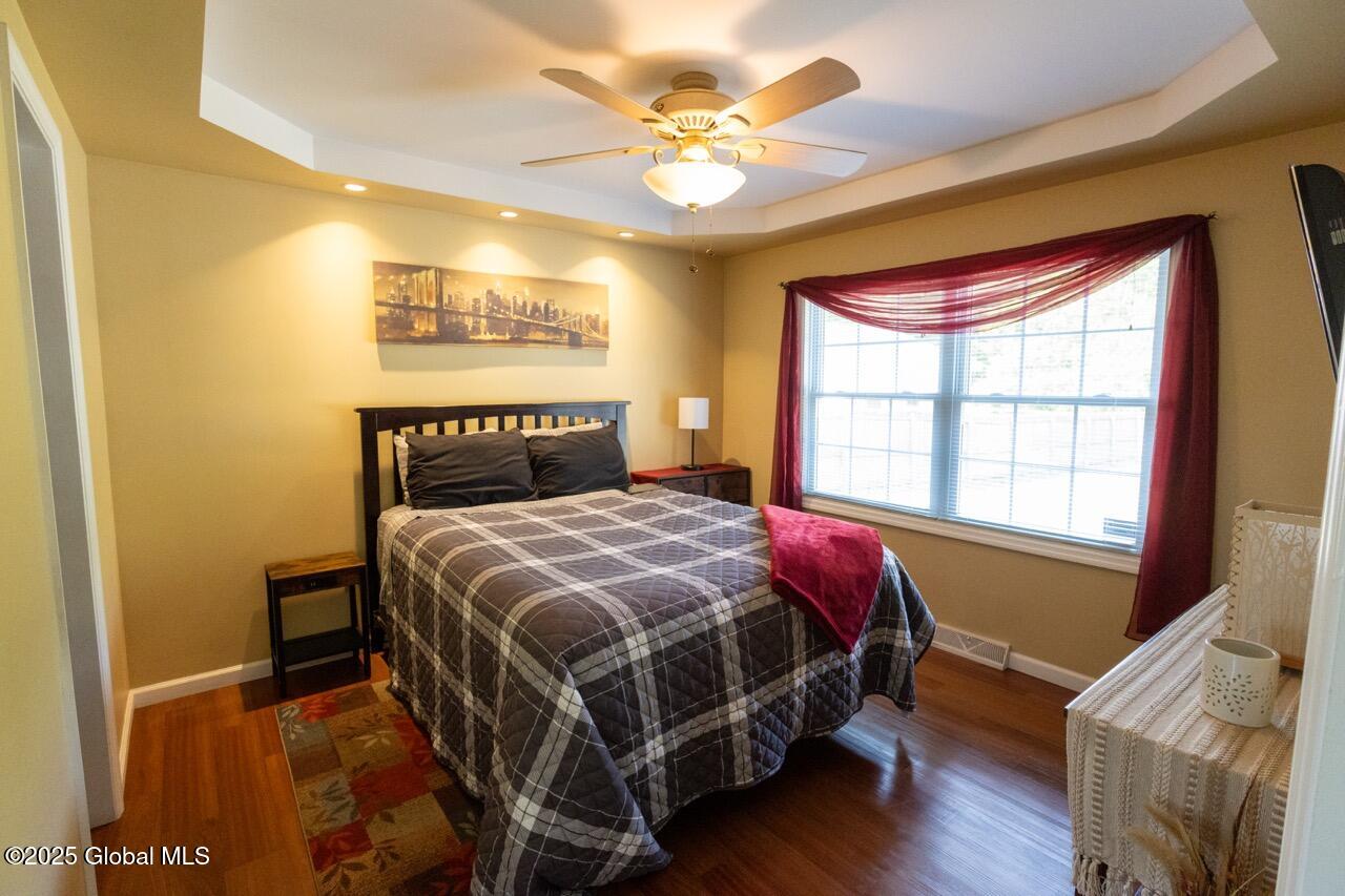 9 Wintergreen Road, Queensbury, New York image 9